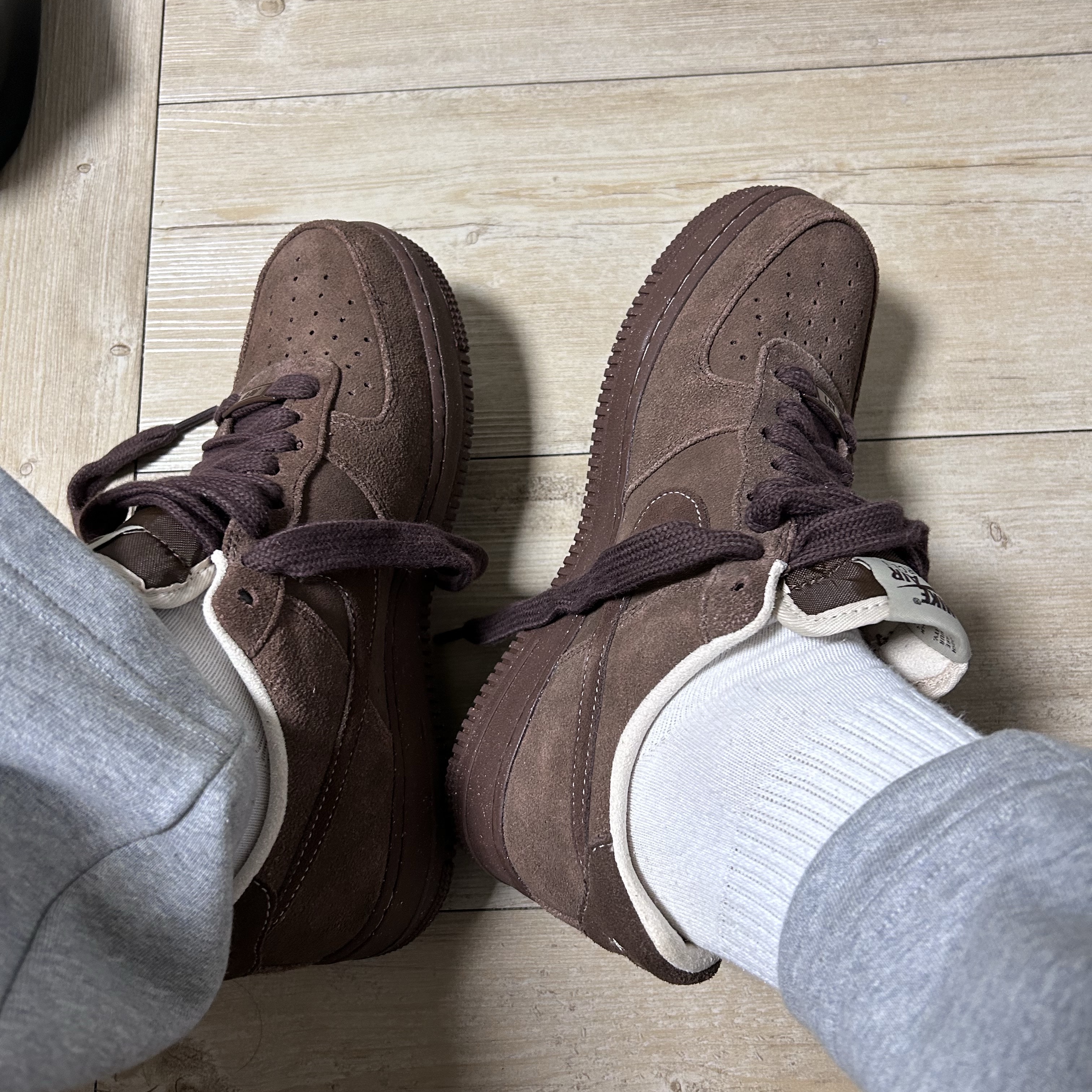 (W) Nike Air Force 1 '07 Cacao Wow 착용 스타일