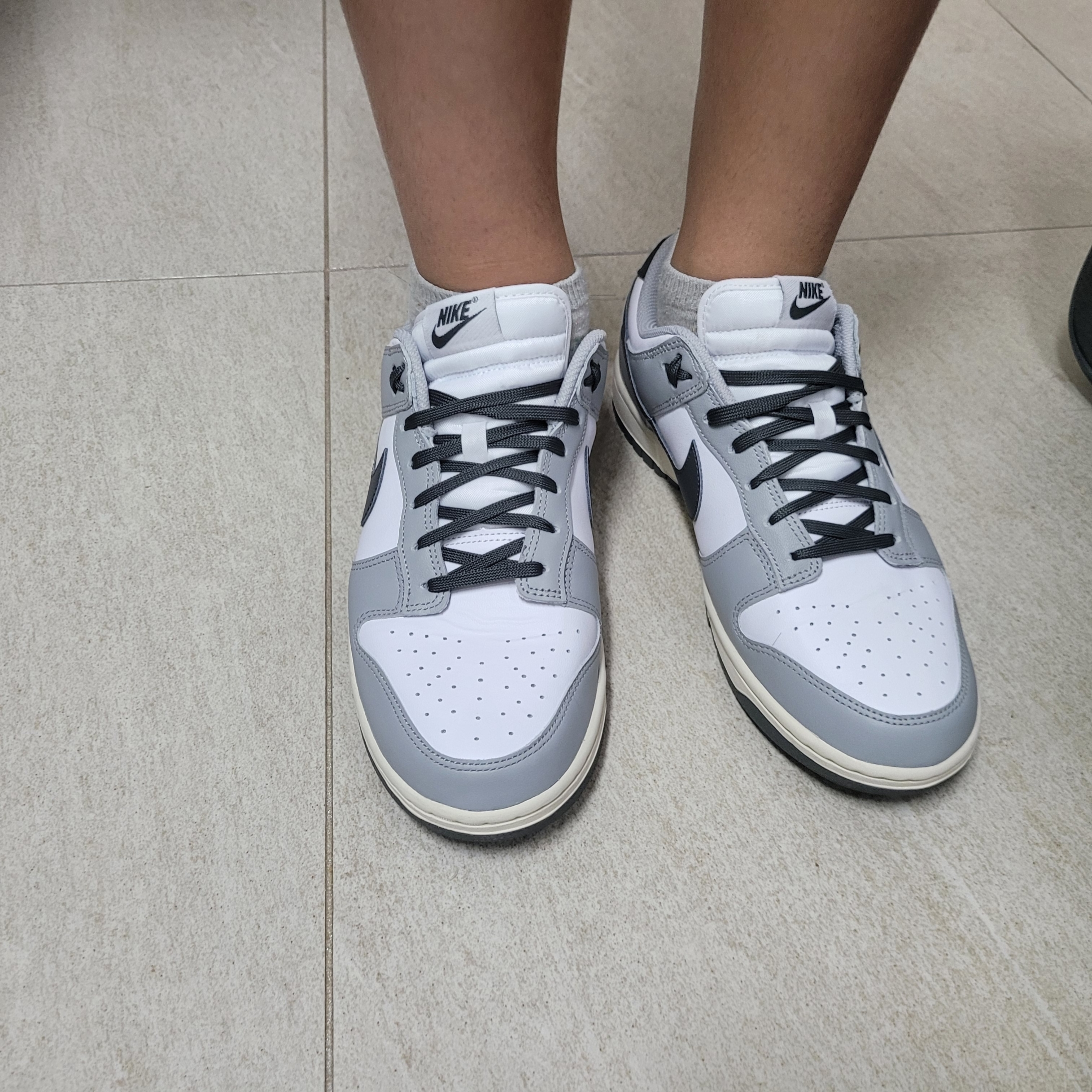 (W) Nike Dunk Low Light Smoke Grey 착용 스타일