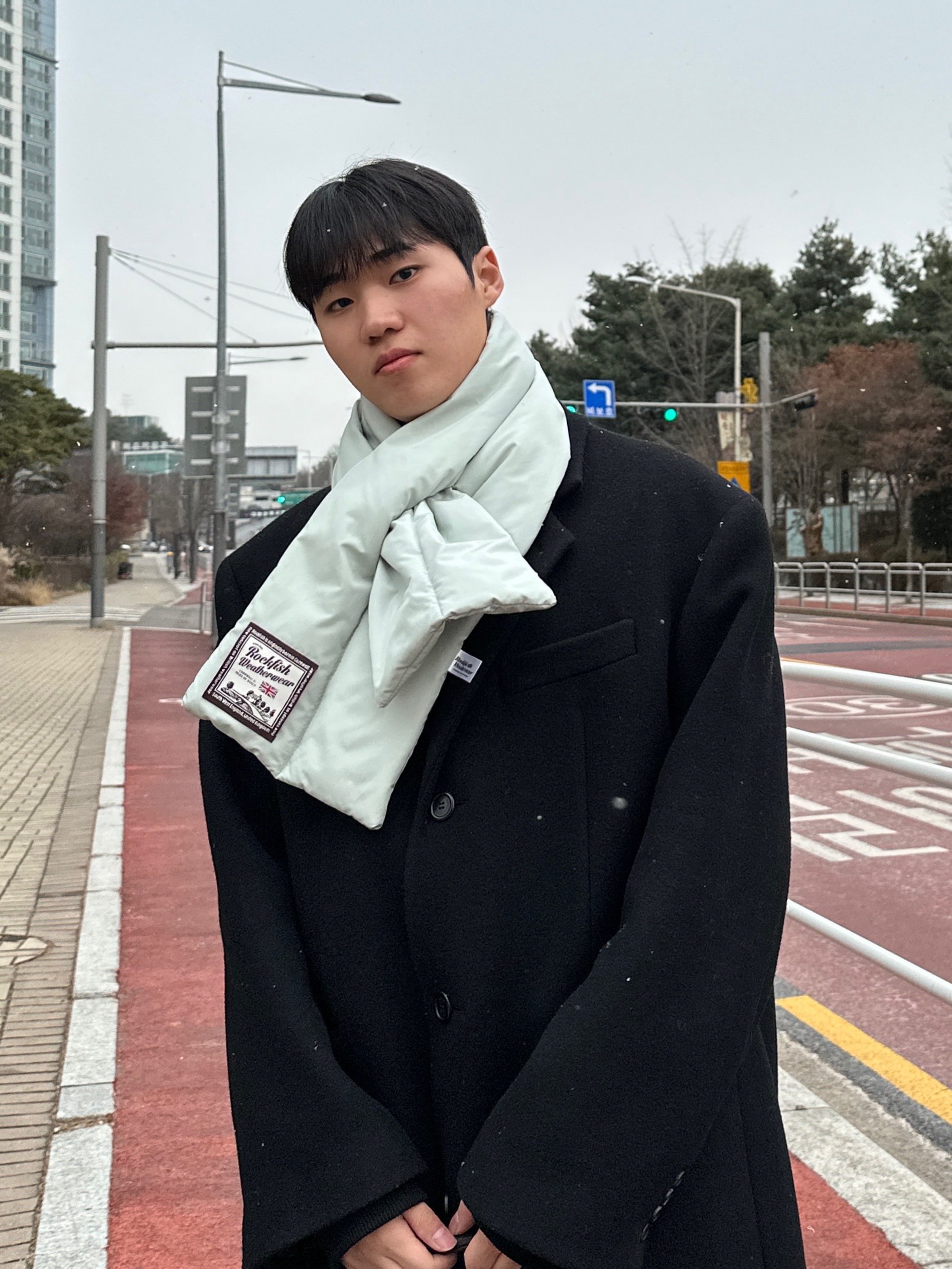 (W) Rockfishweatherwear Padding Muffler Sage 착용 스타일 - 2