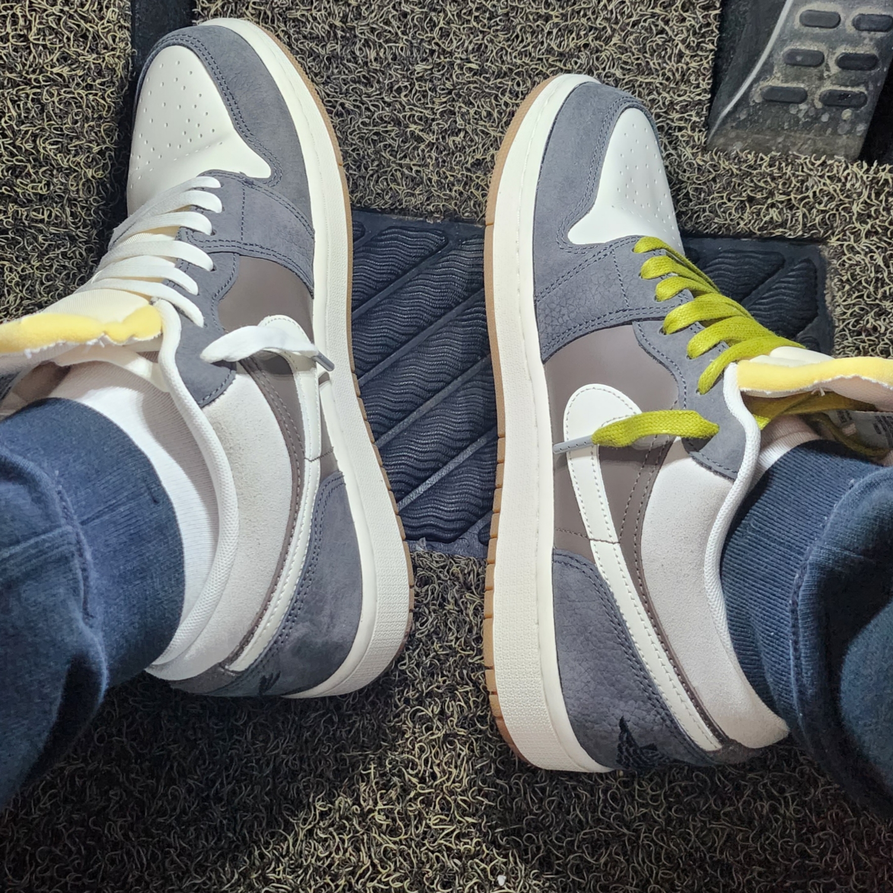 Jordan 1 Low Kkachi 착용 스타일