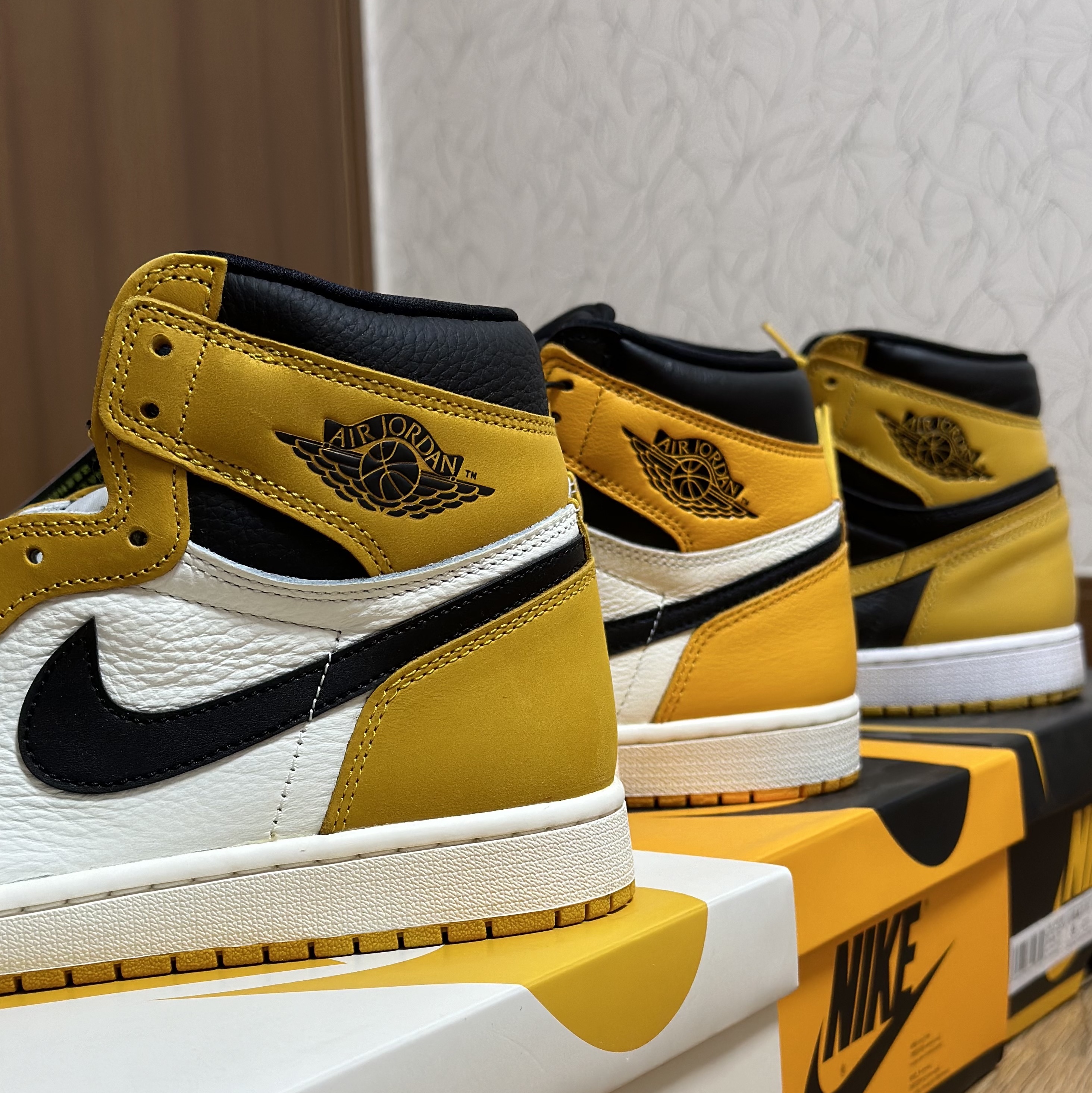 Jordan 1 Retro High OG Yellow Ochre, Jordan 1 Retro High OG Taxi 착용 스타일
