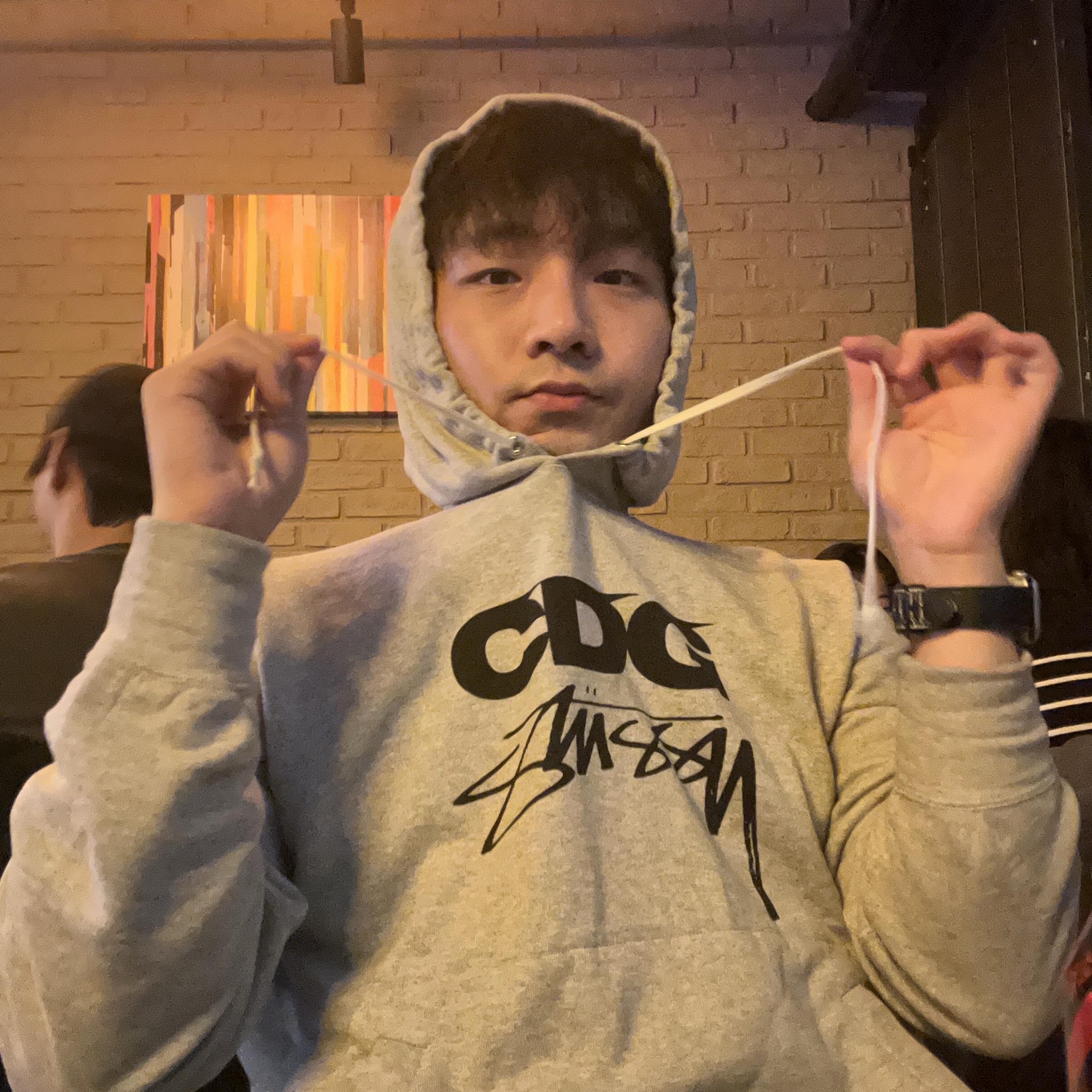 CDG x Stussy Hoodie Grey 착용 스타일