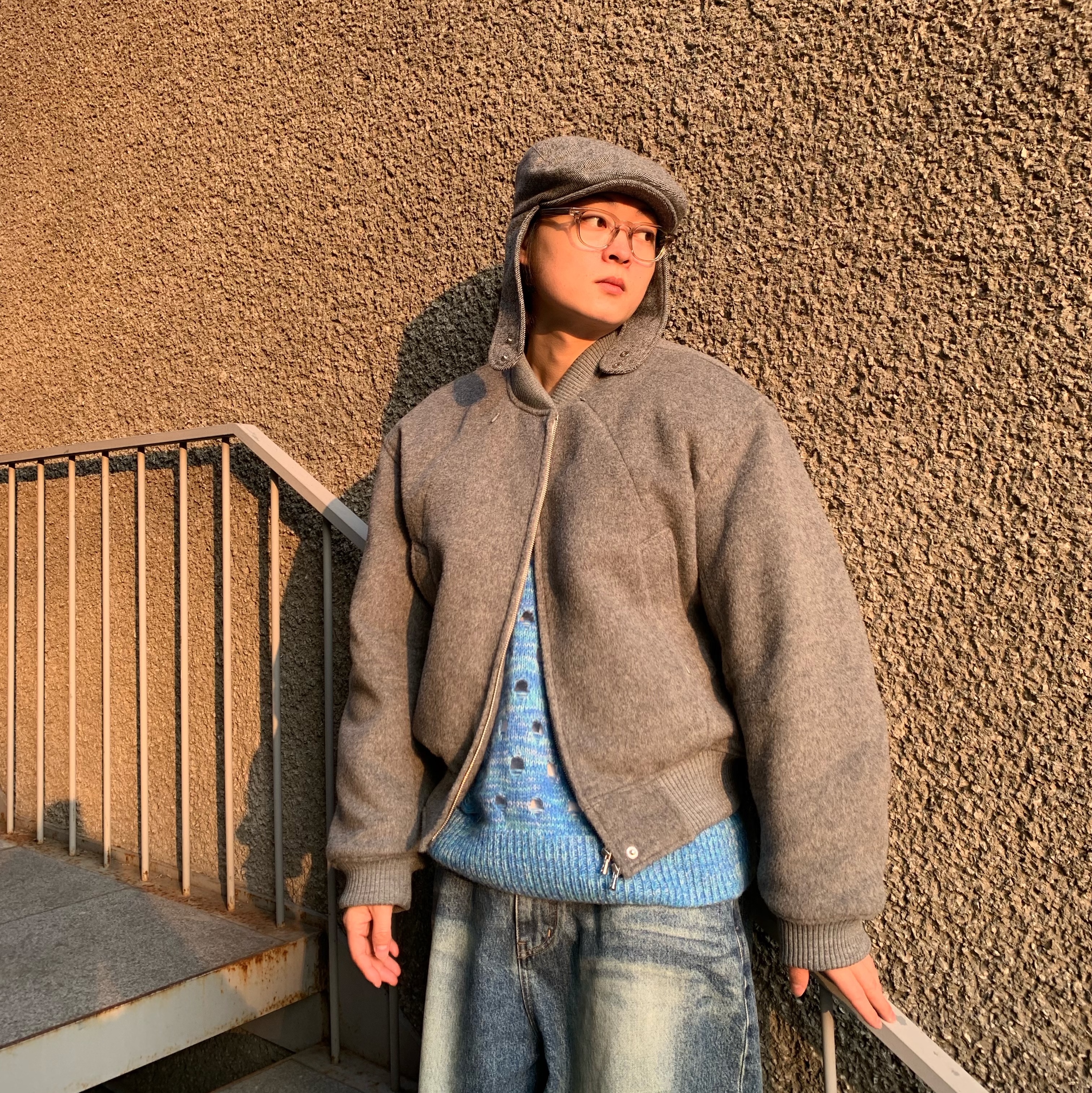 STU Padded Bomber Grey 착용 스타일 - 5