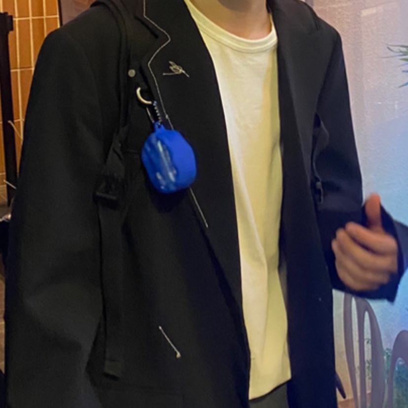 Zara x Ader Error Oversized Blazer Black, Casetify x Ader Error Wavy Collectable AirPods Pro 1st/2nd gen Case Blue 착용 스타일