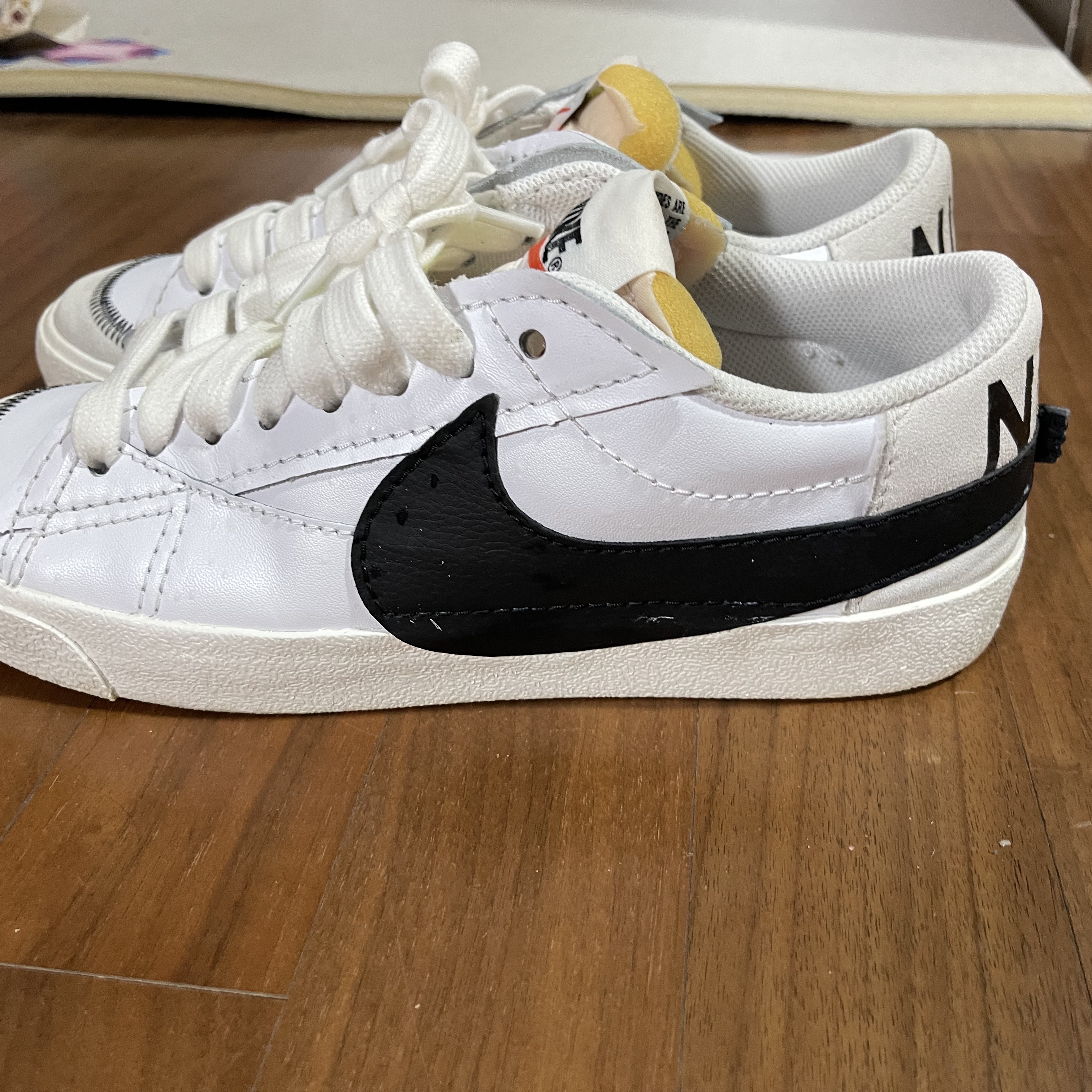 Nike Dunk Low Retro SE Black, Nike Dunk Low Retro Championship Court Purple 착용 스타일 - 4