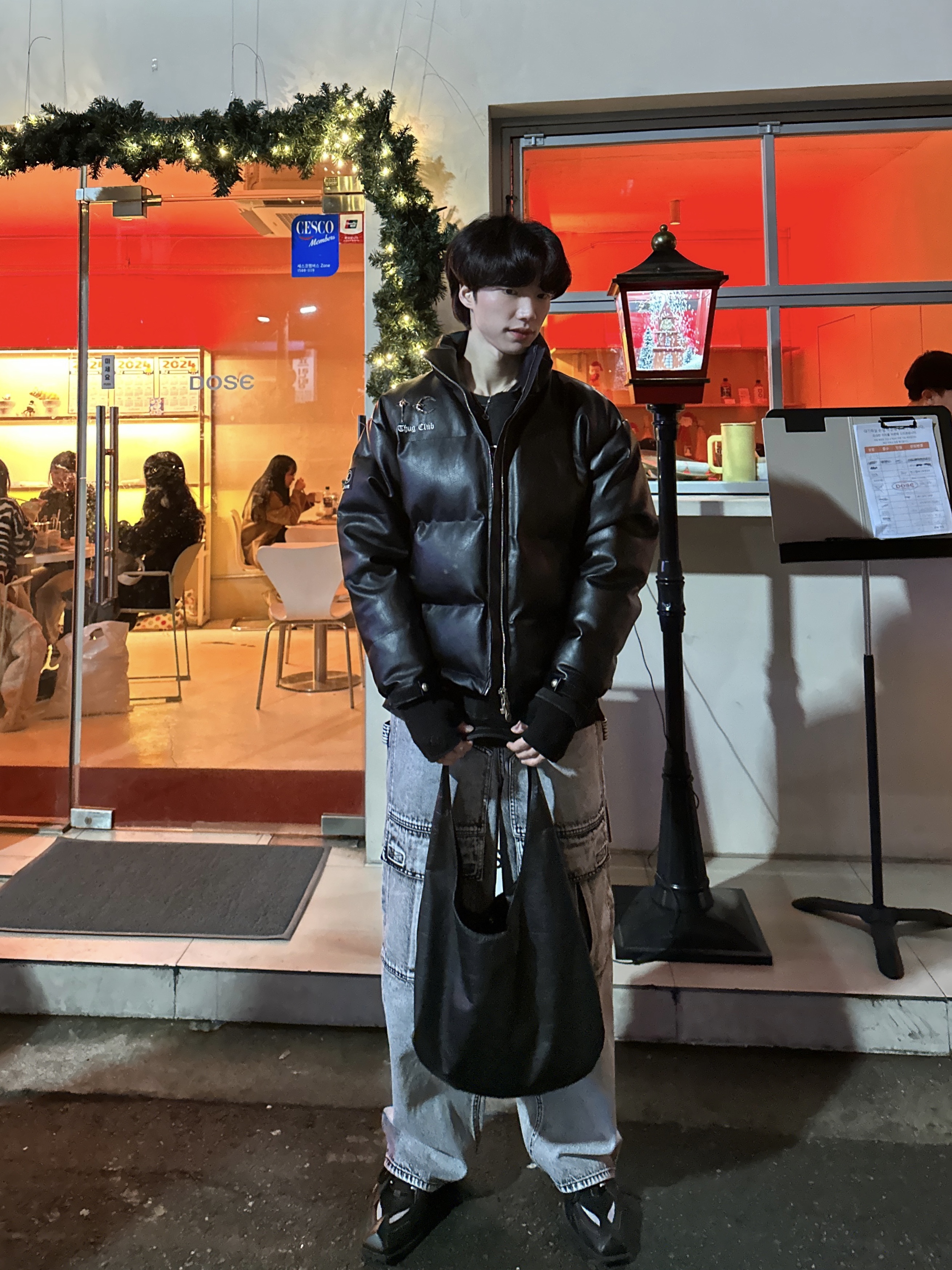 Nike x Martine Rose Shox MR4 Black, Thug Club Leather Puffer Jacket Black (Polyester) 착용 스타일