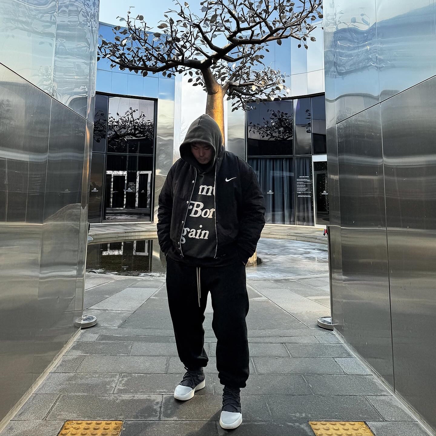 Nike x Stussy Reversible Jacket Black (FJ9153-010), Essentials Sweatpants Jet Black - 23FW 착용 스타일 - 2