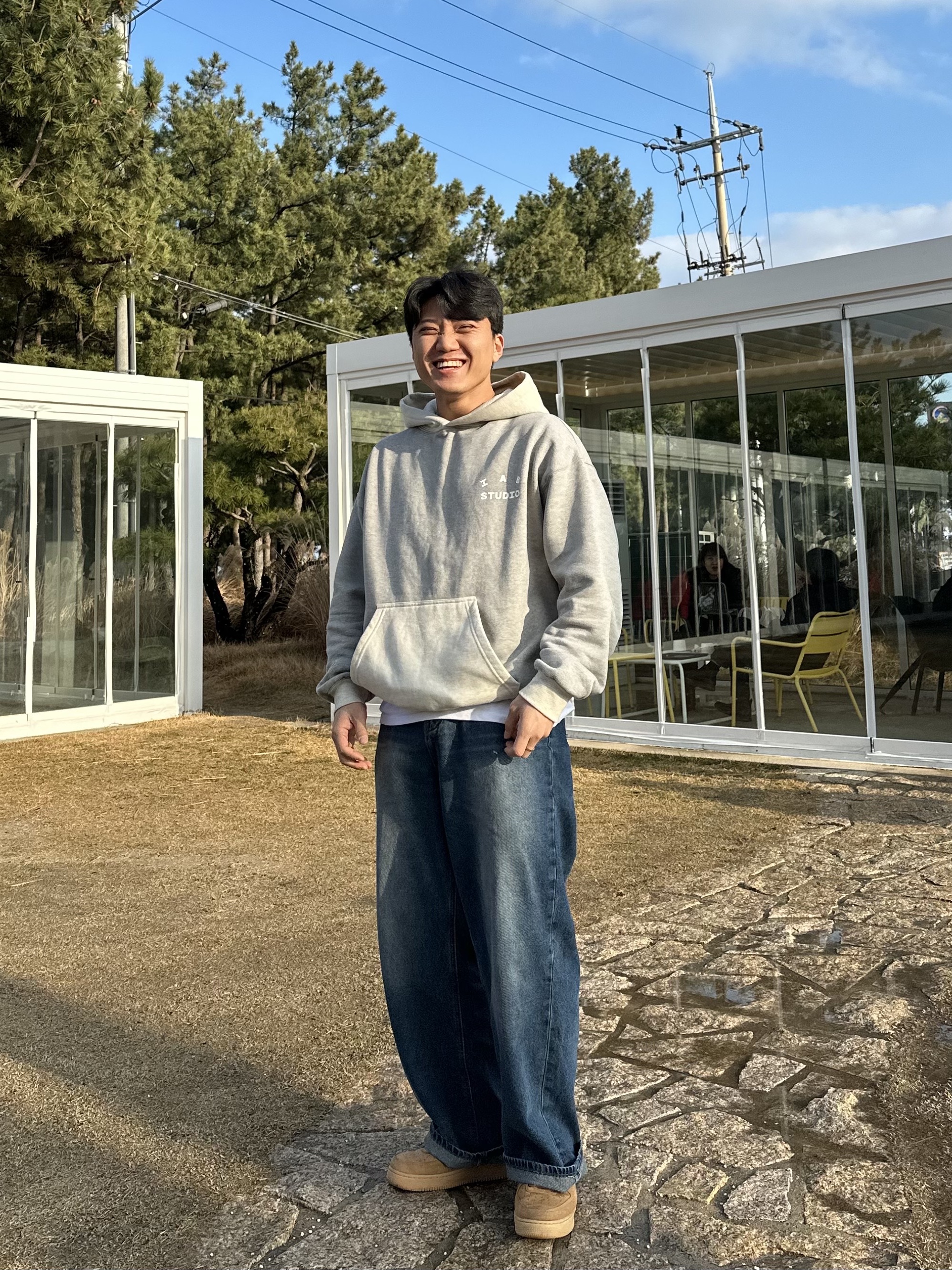 IAB Studio Hoodie Dual Gray, Nike Air Force 1 '07 WB Flax 착용 스타일 - 1
