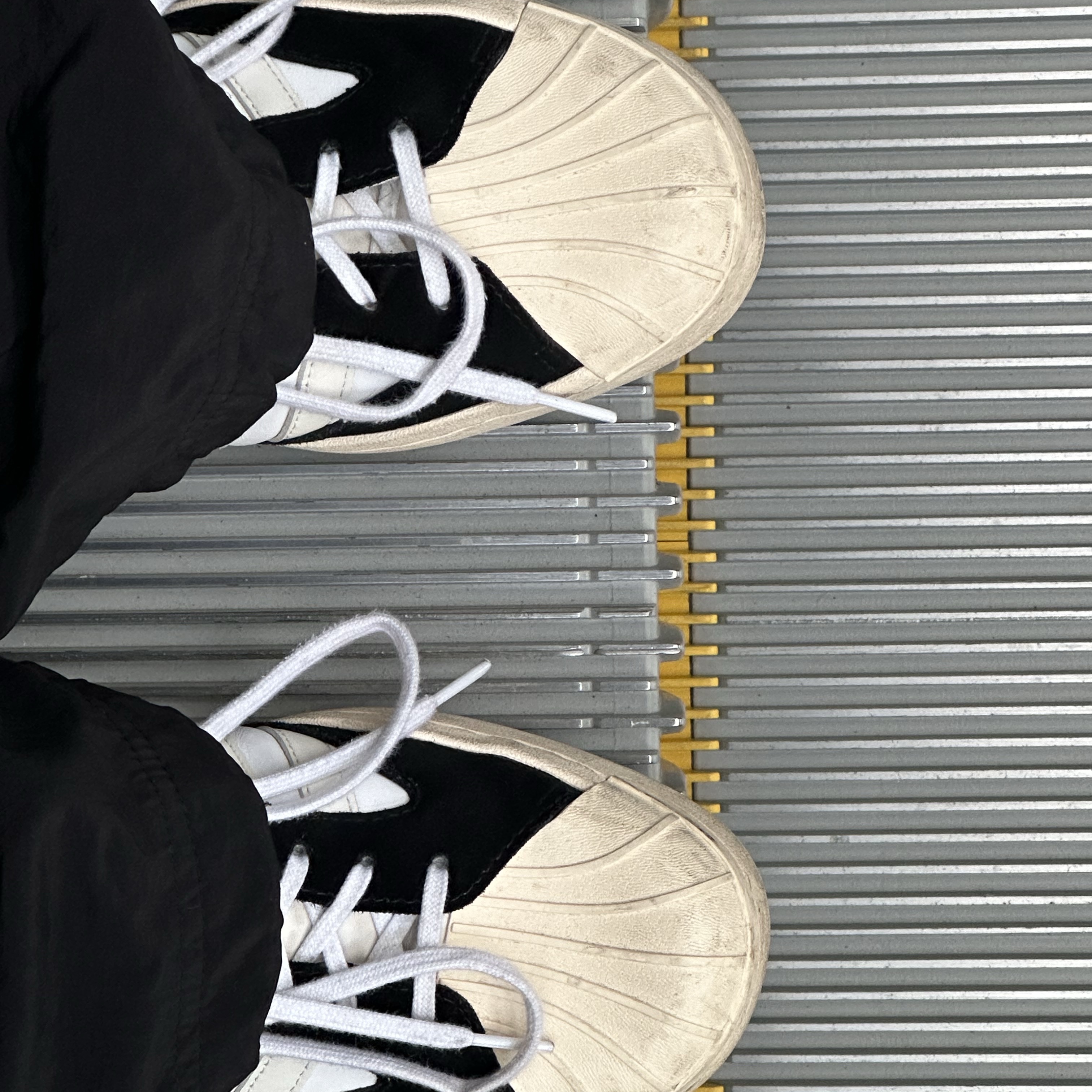 Y-3 Yohji Star Cloud White Bold Blue 착용 스타일
