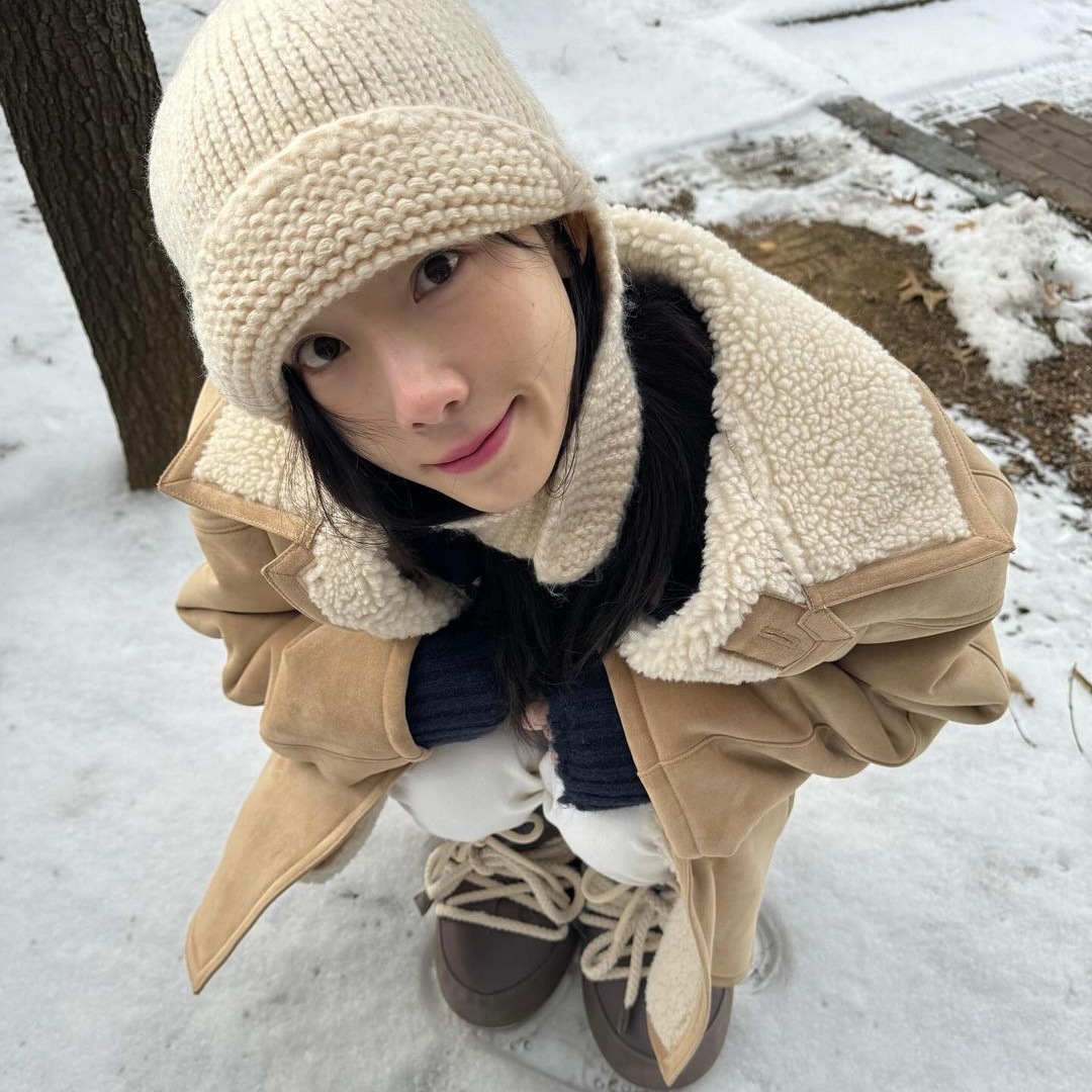 (W) Moon Boot x Casestudy CS Icon Low Boots Taupe 착용 스타일 - 3