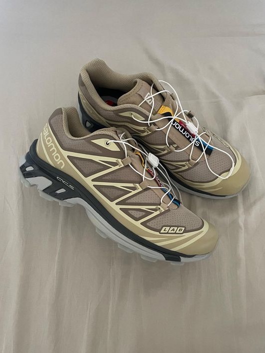 Salomon XT-6 Gore-Tex Vintage Khaki 착용 스타일