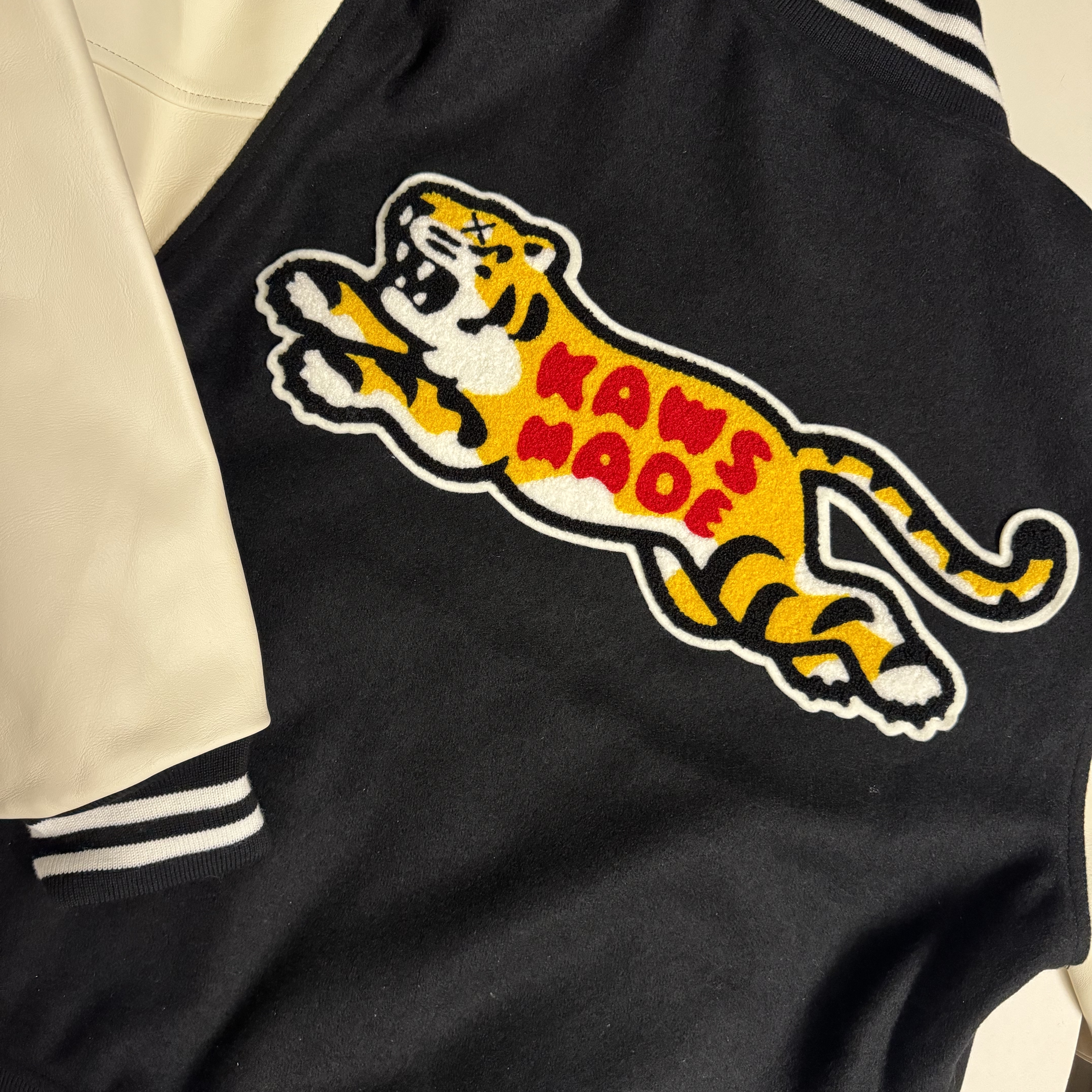 Human Made x Kaws Varsity Jacket #1 Black 착용 스타일 - 5