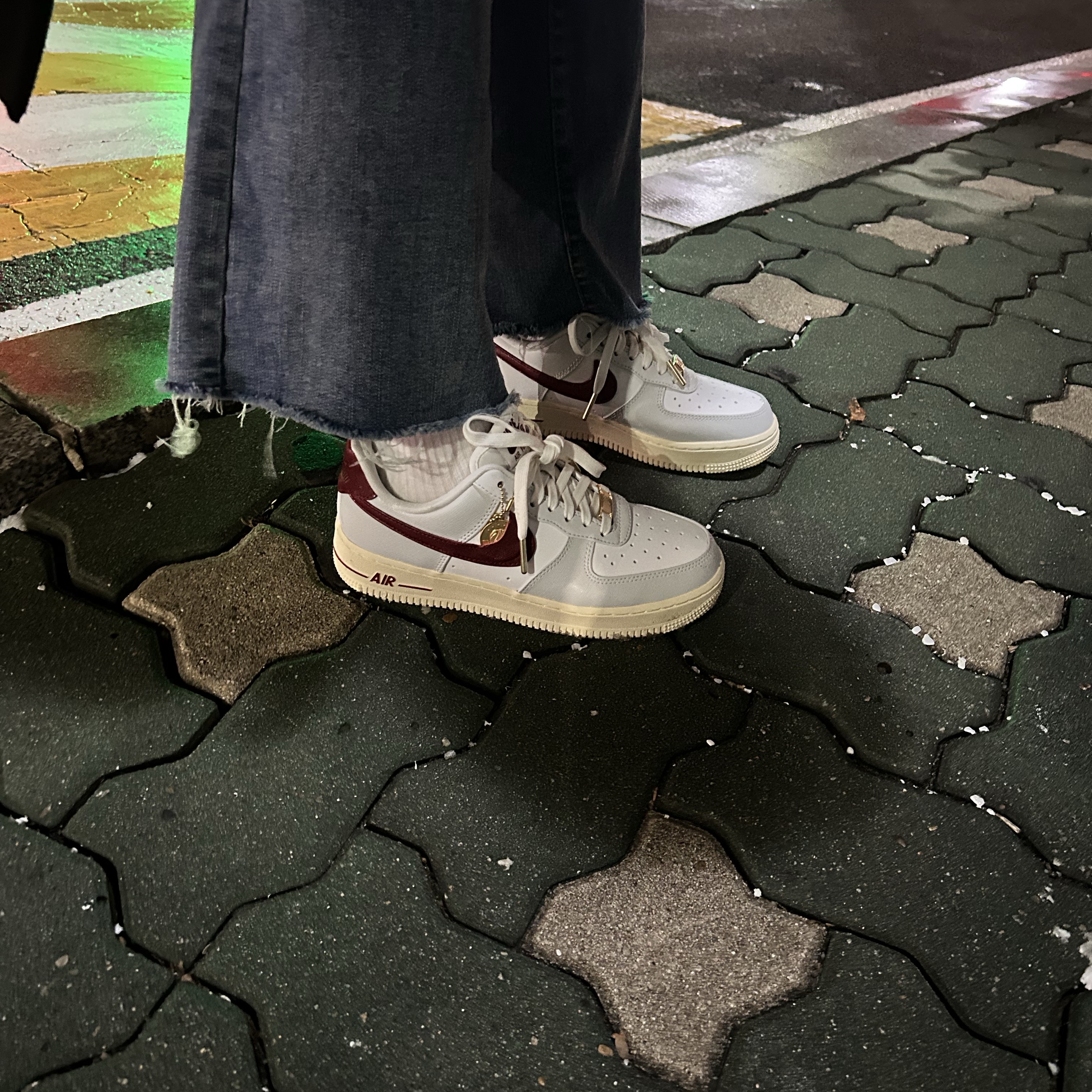 (W) Nike Air Force 1 '07 SE Pandant 착용 스타일