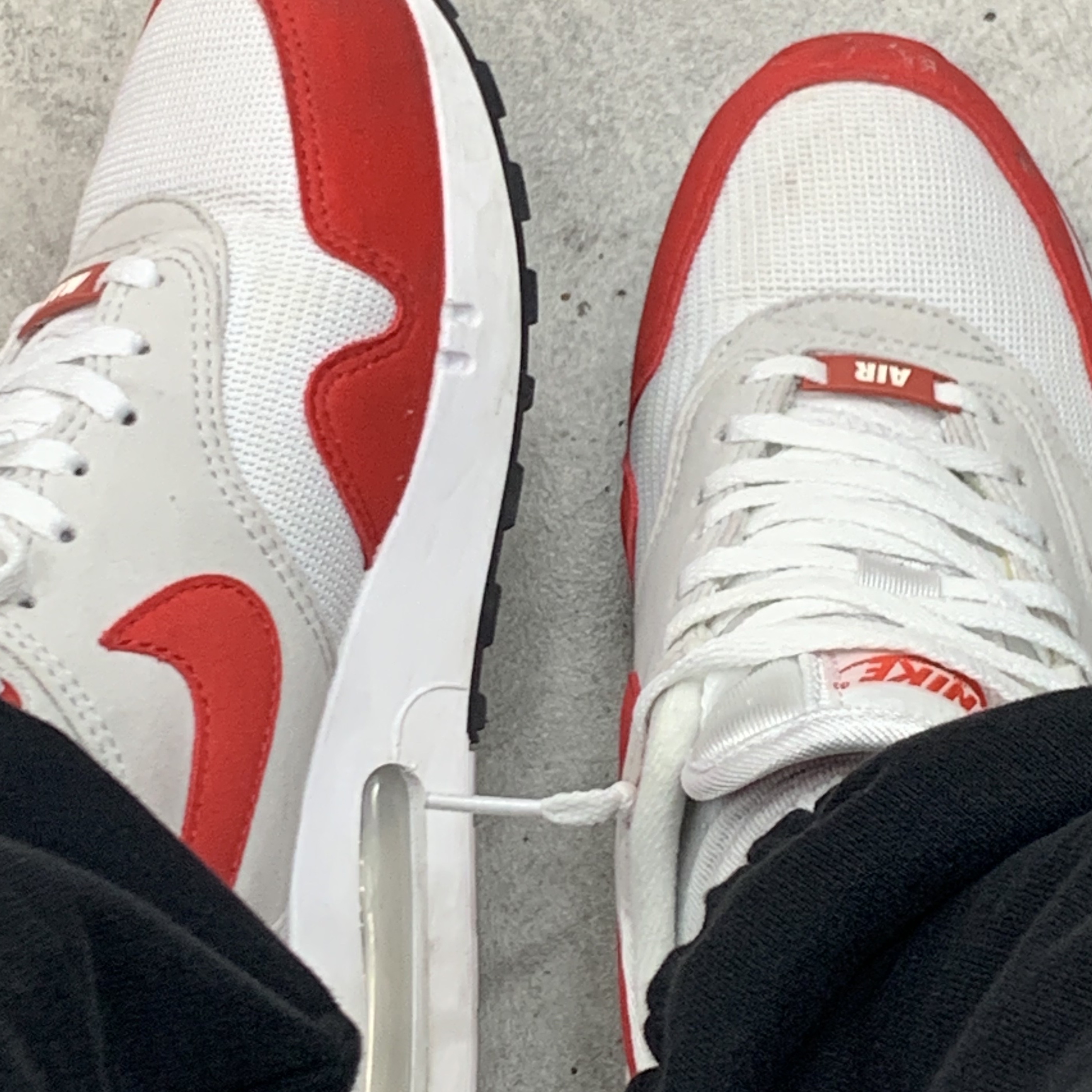 (W) Nike Air Max 1 '86 OG Big Bubble White University Red 착용 스타일 - 3