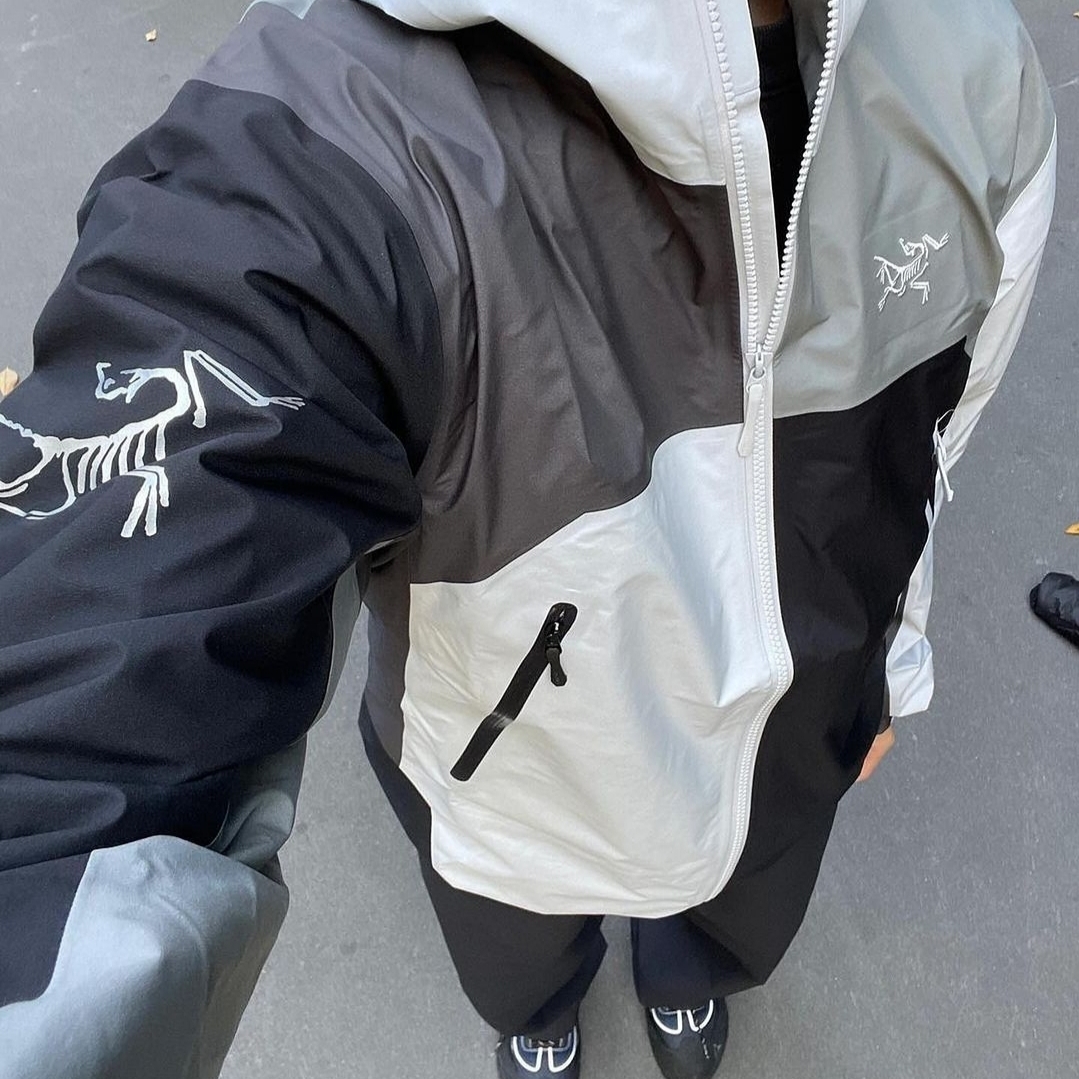 Arc'teryx x Beams Beta Jacket Tranquil 착용 스타일