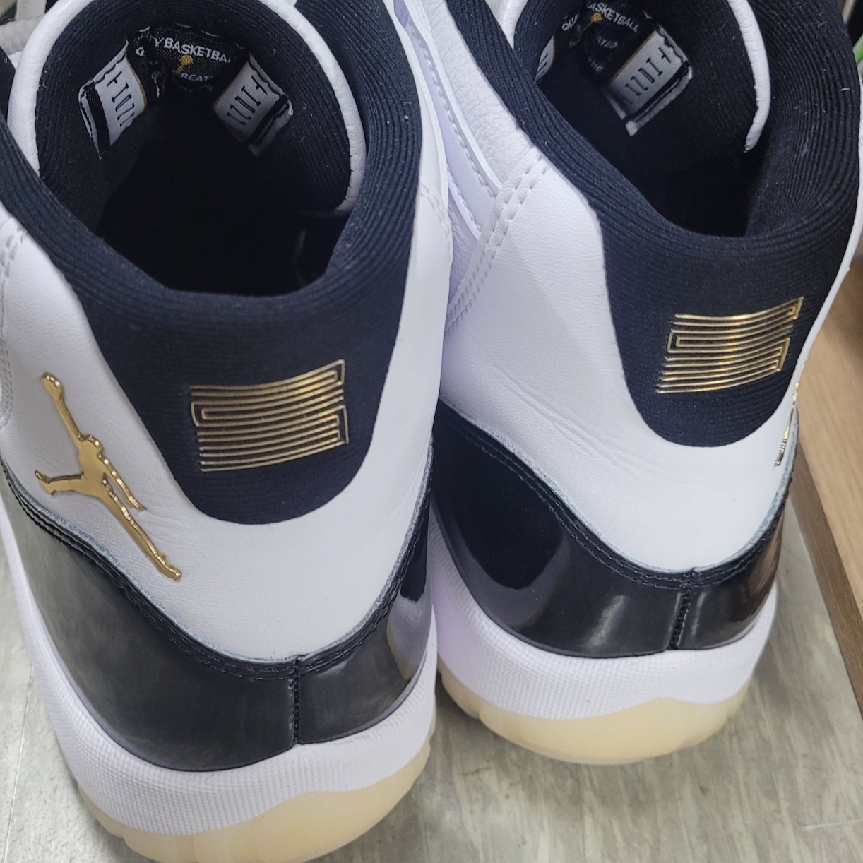 Jordan 11 Retro Gratitude 착용 스타일 - 2
