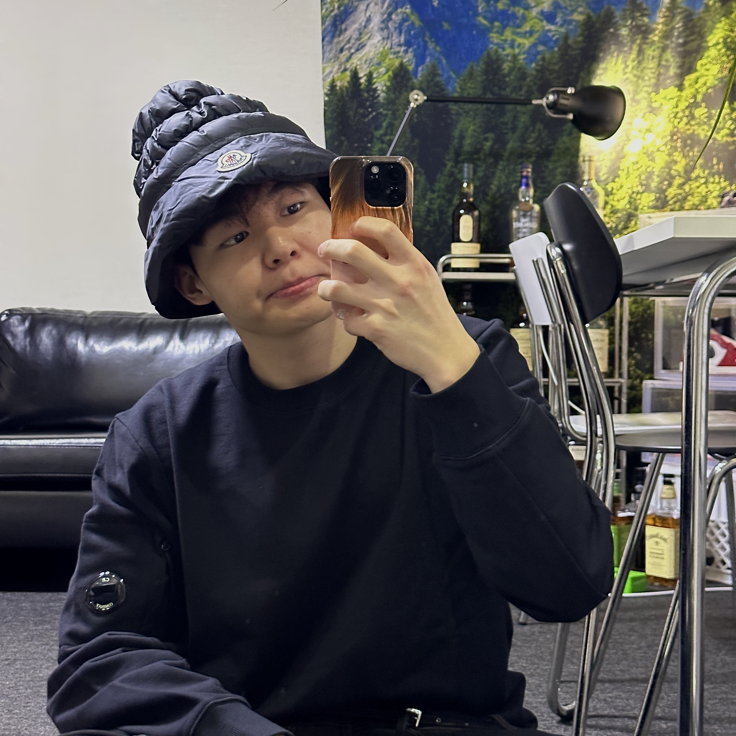 C.P. Company Diagonal Raised Fleece Sweatshirt Black - 23FW, Moncler x Pharrell Williams Down Filled Hat Black - 23FW 착용 스타일