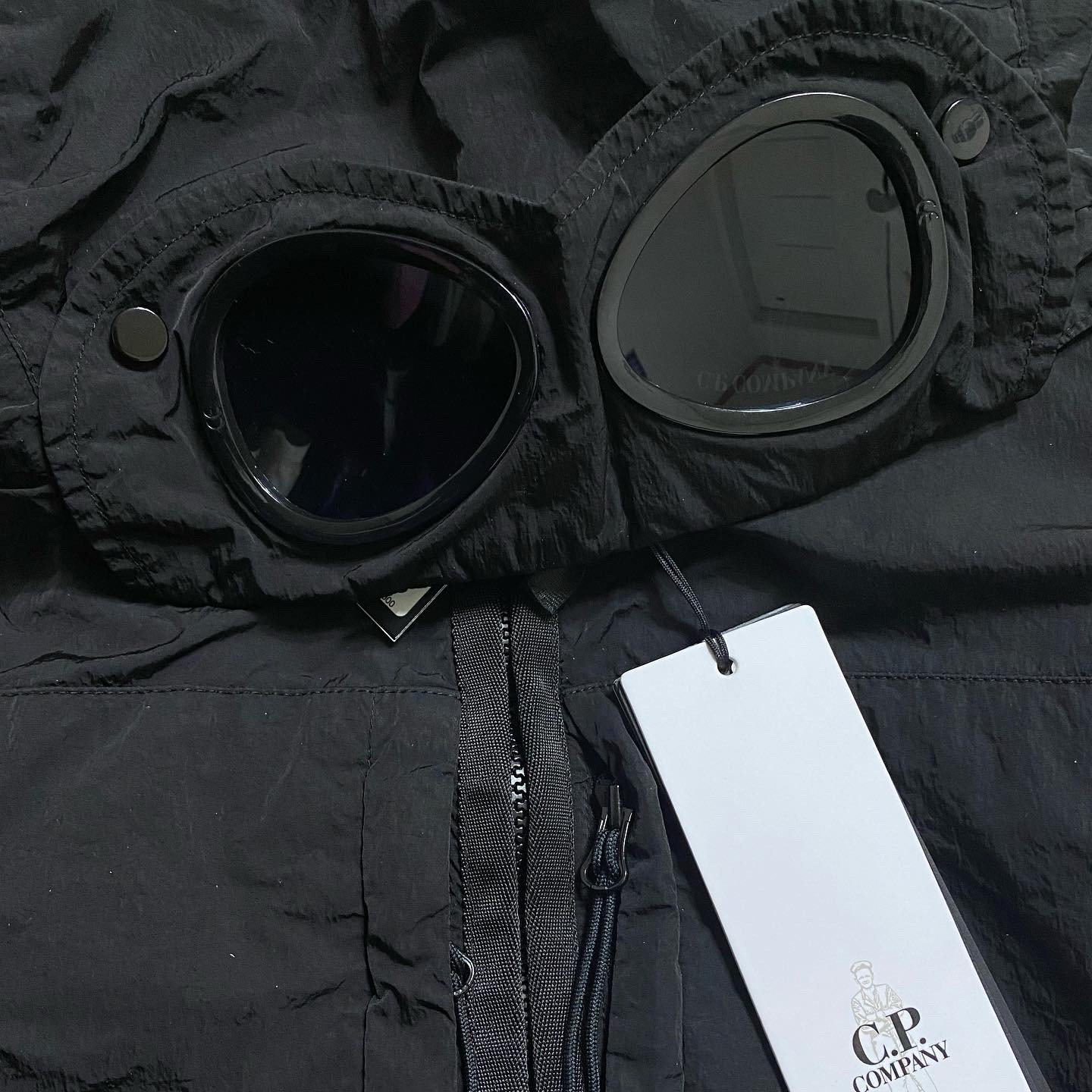 C.P. Company Chrome-R Goggle Overshirt Black - 23SS 착용 스타일