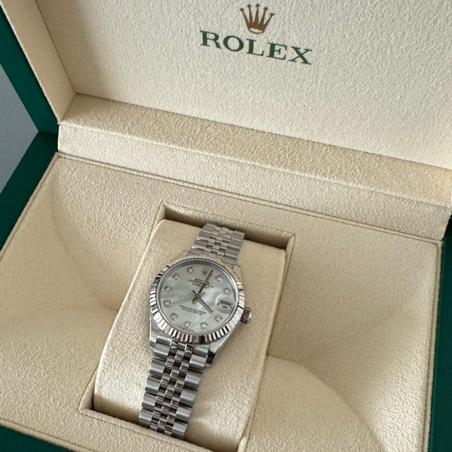Rolex Datejust 31mm 278274 MoP Diamond-Set Jubilee 착용 스타일