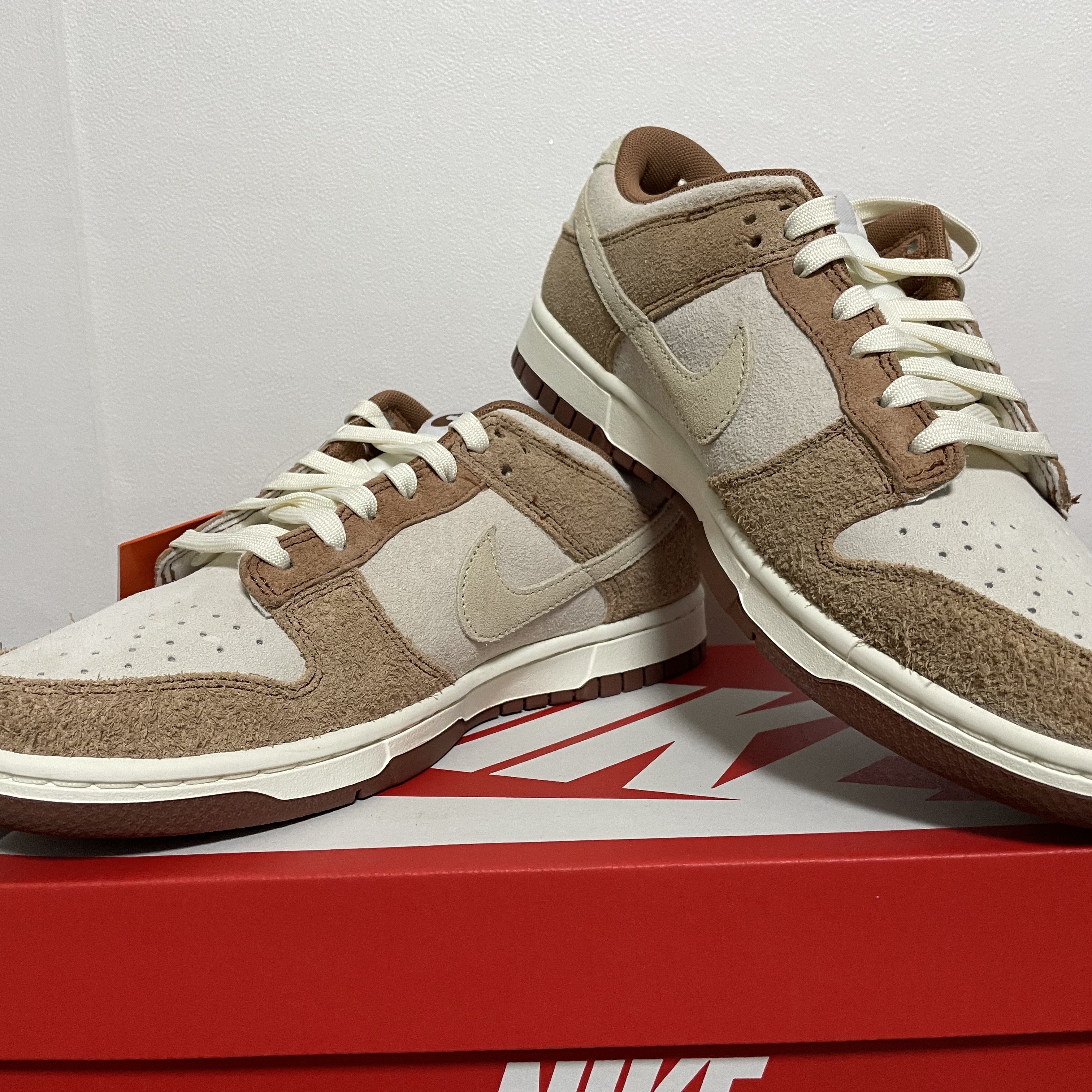 Nike Dunk Low Pro Premium Medium Curry 착용 스타일