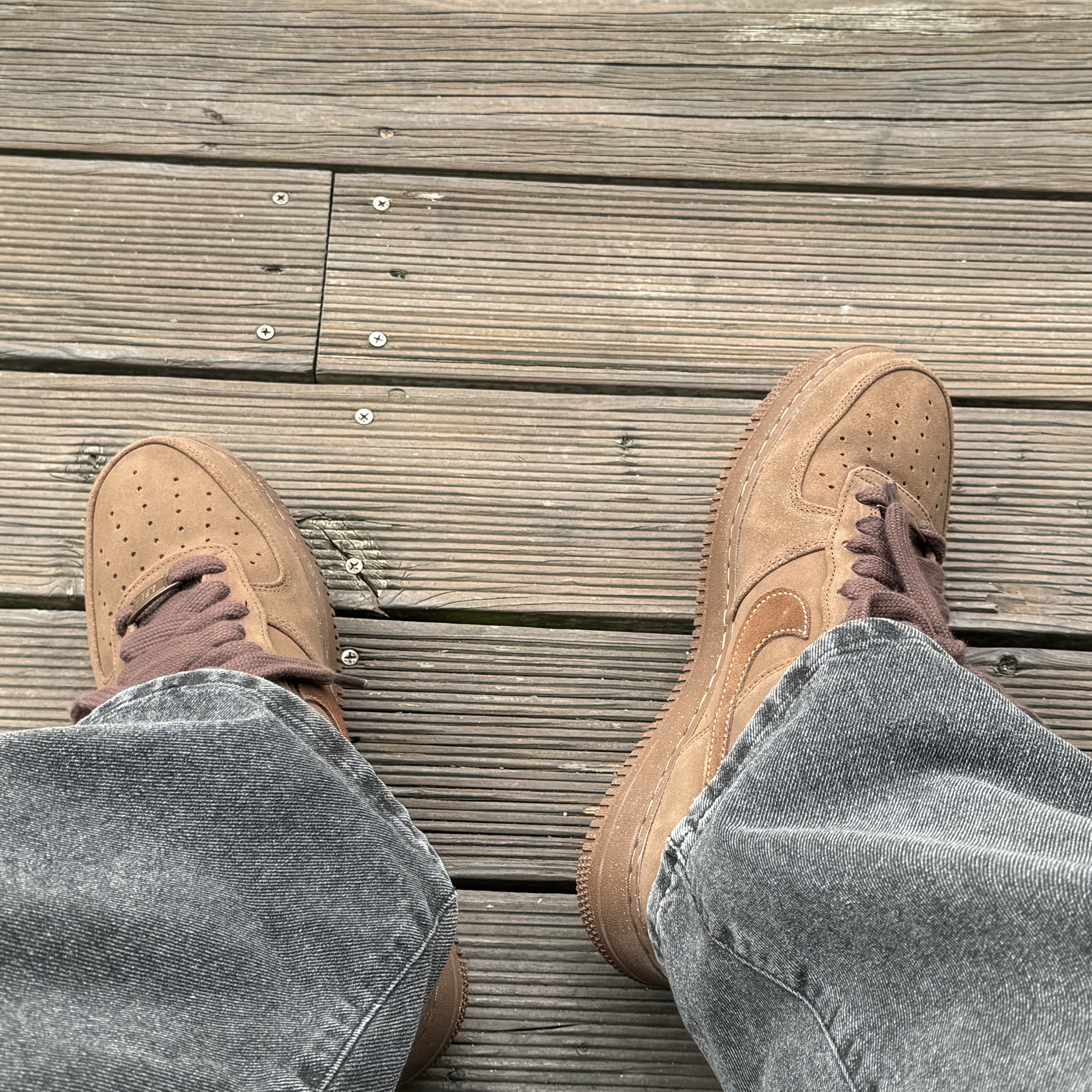 (W) Nike Air Force 1 '07 Cacao Wow 착용 스타일