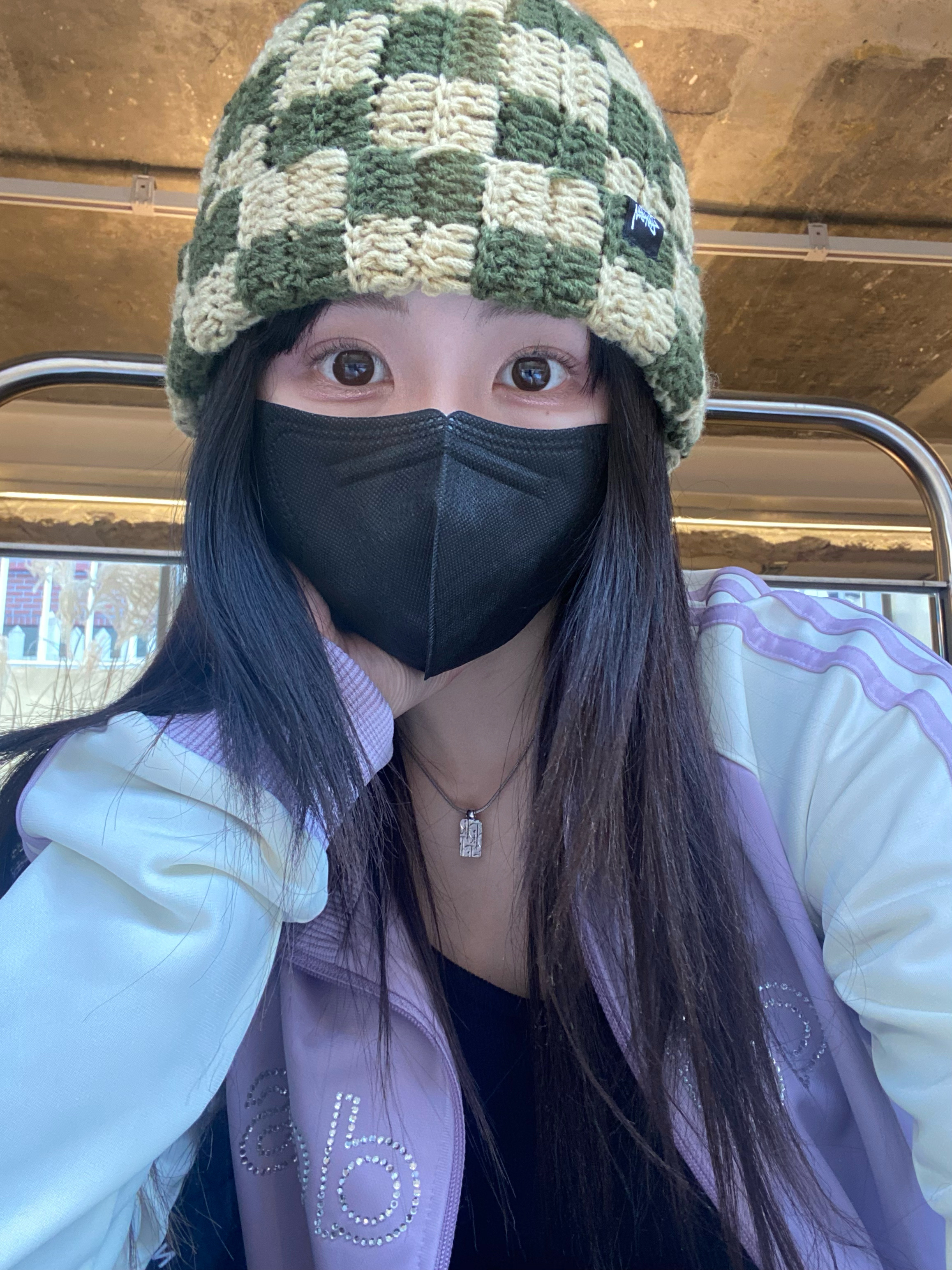 Stussy Crochet Checker Beanie Olive 착용 스타일 - 2