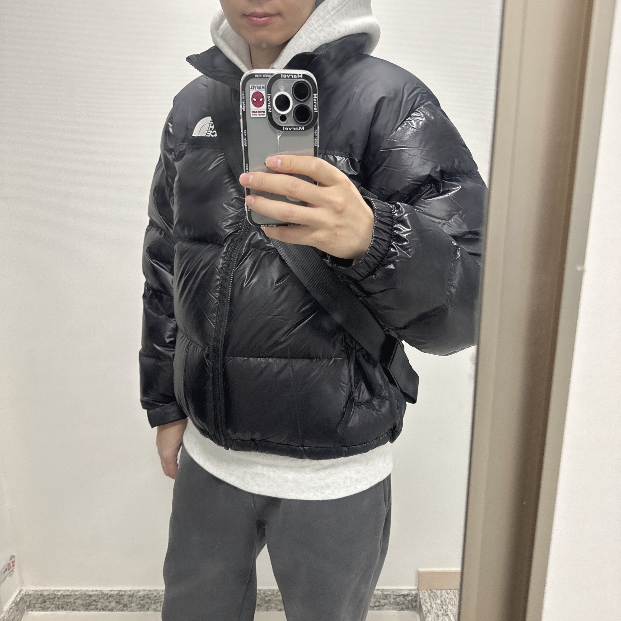 The North Face 1996 Eco Nuptse Jacket Real Black 착용 스타일