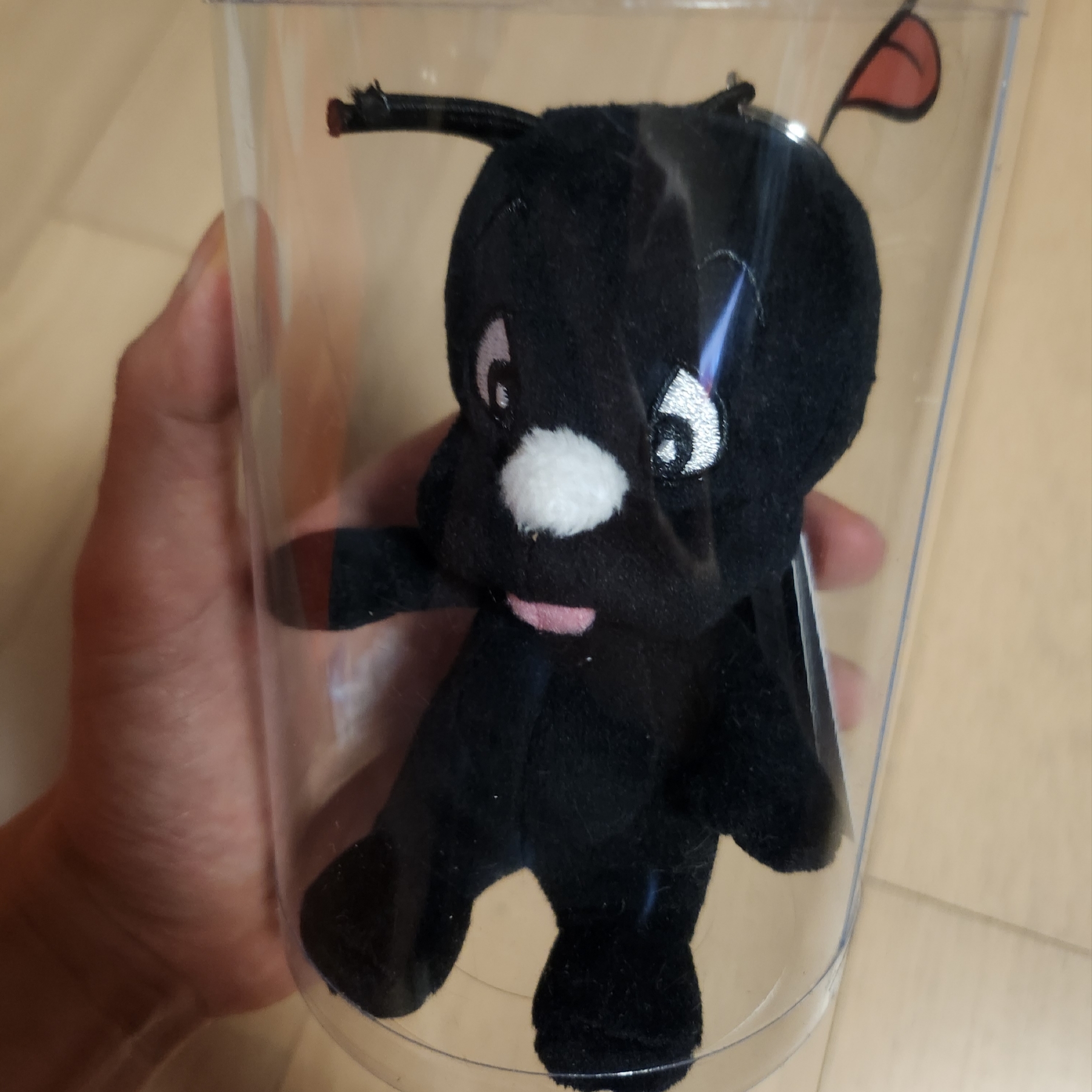 Darkr8m Studio x Dooly Dooly Keyring Black 착용 스타일