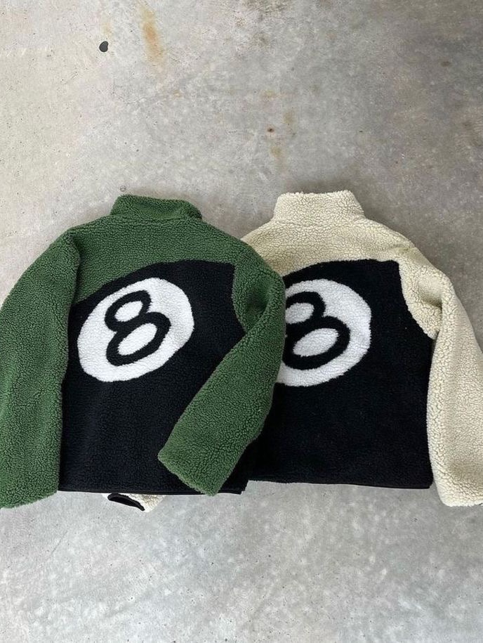 Stussy 8 Ball Sherpa Jacket Natural 착용 스타일