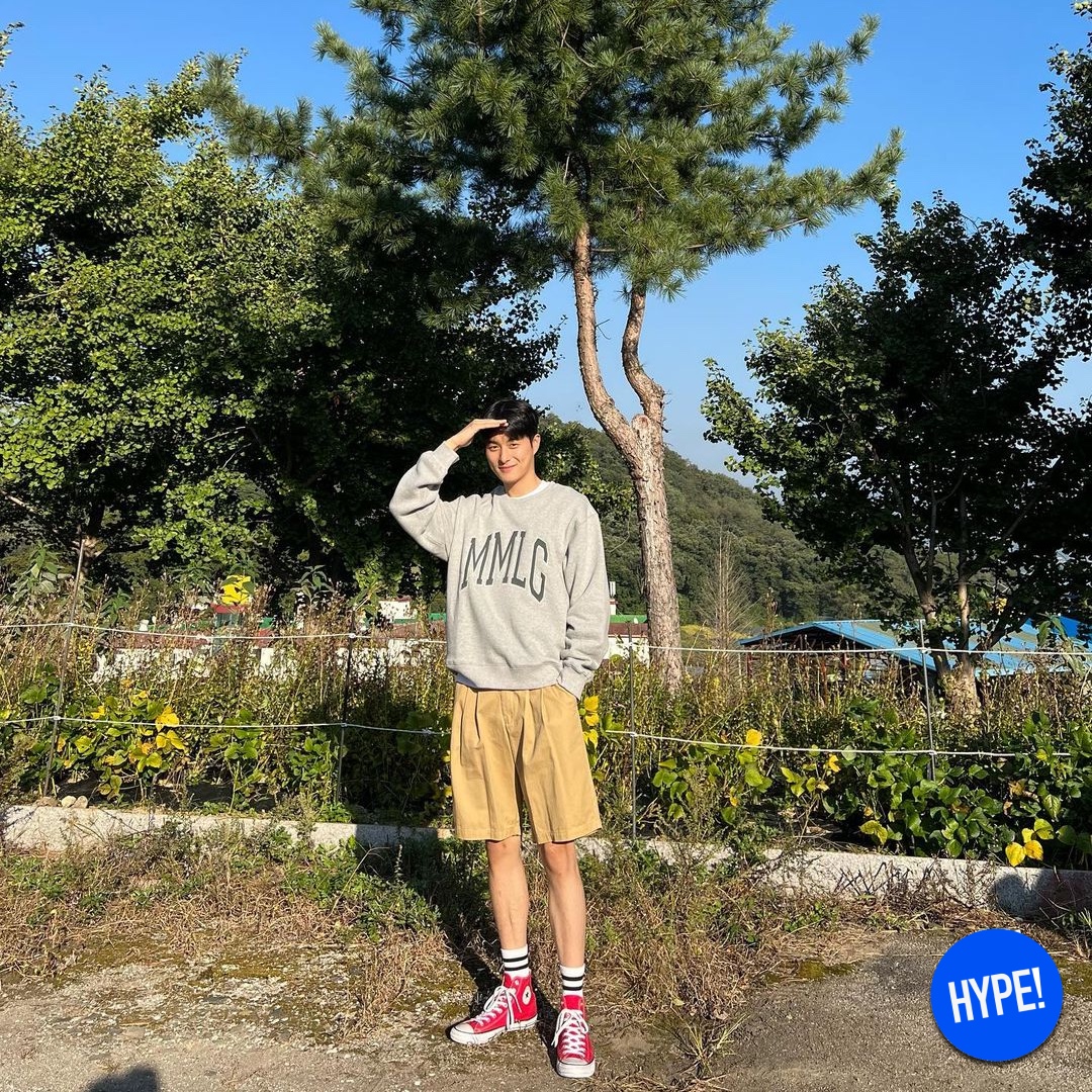 Emis Wappen Ball Cap Brown, Converse Chuck 70 High Vintage Canvas Enamel Red 착용 스타일 - 9