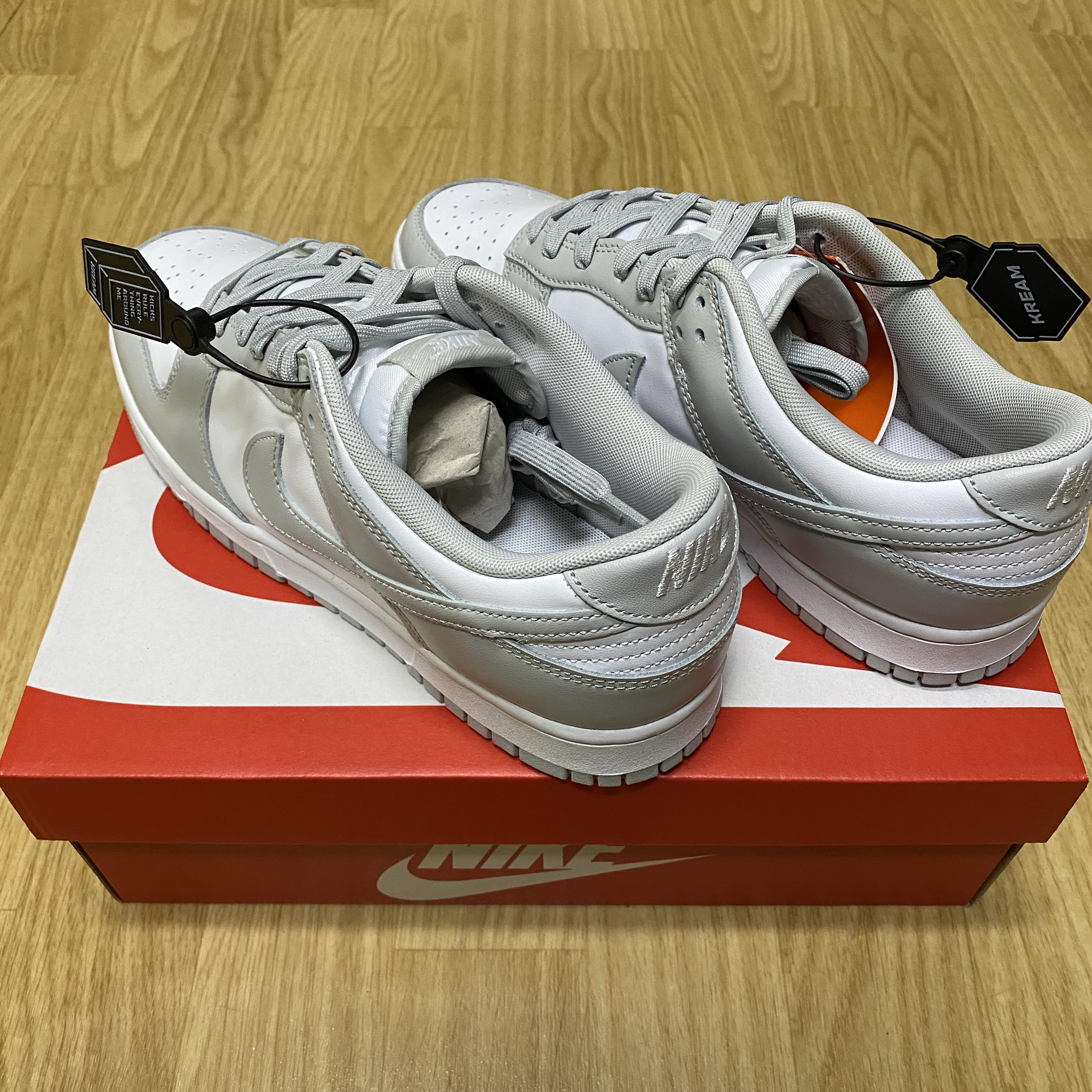 Nike Dunk Low Retro Grey Fog 착용 스타일