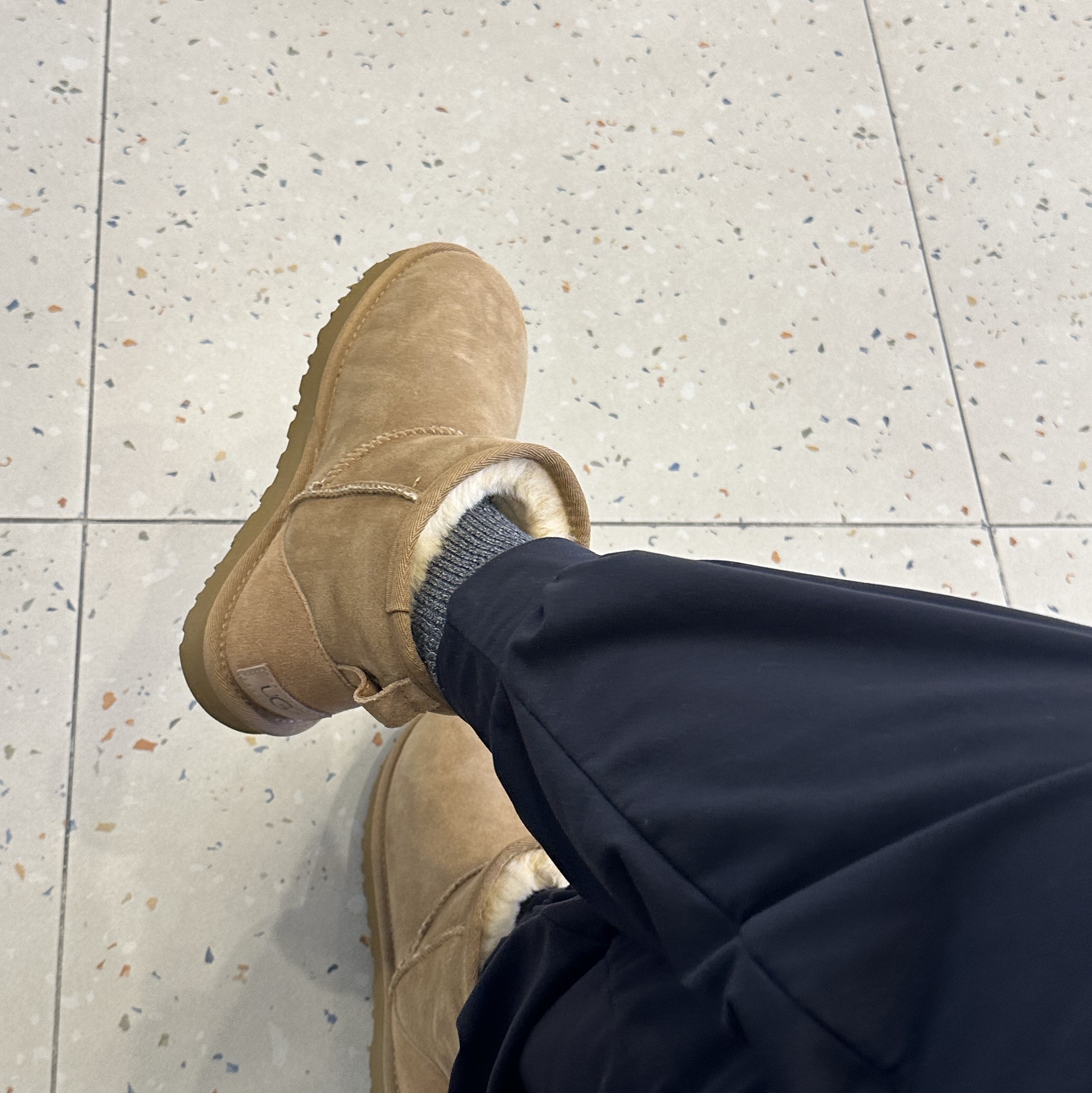 (W) UGG Classic Mini II Boots Chestnut 착용 스타일