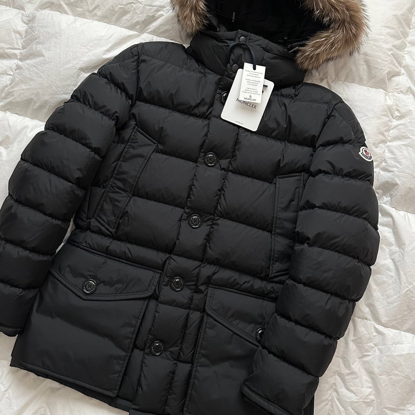 Moncler Cluny Long Down Jacket Black - 23FW 착용 스타일 - 1