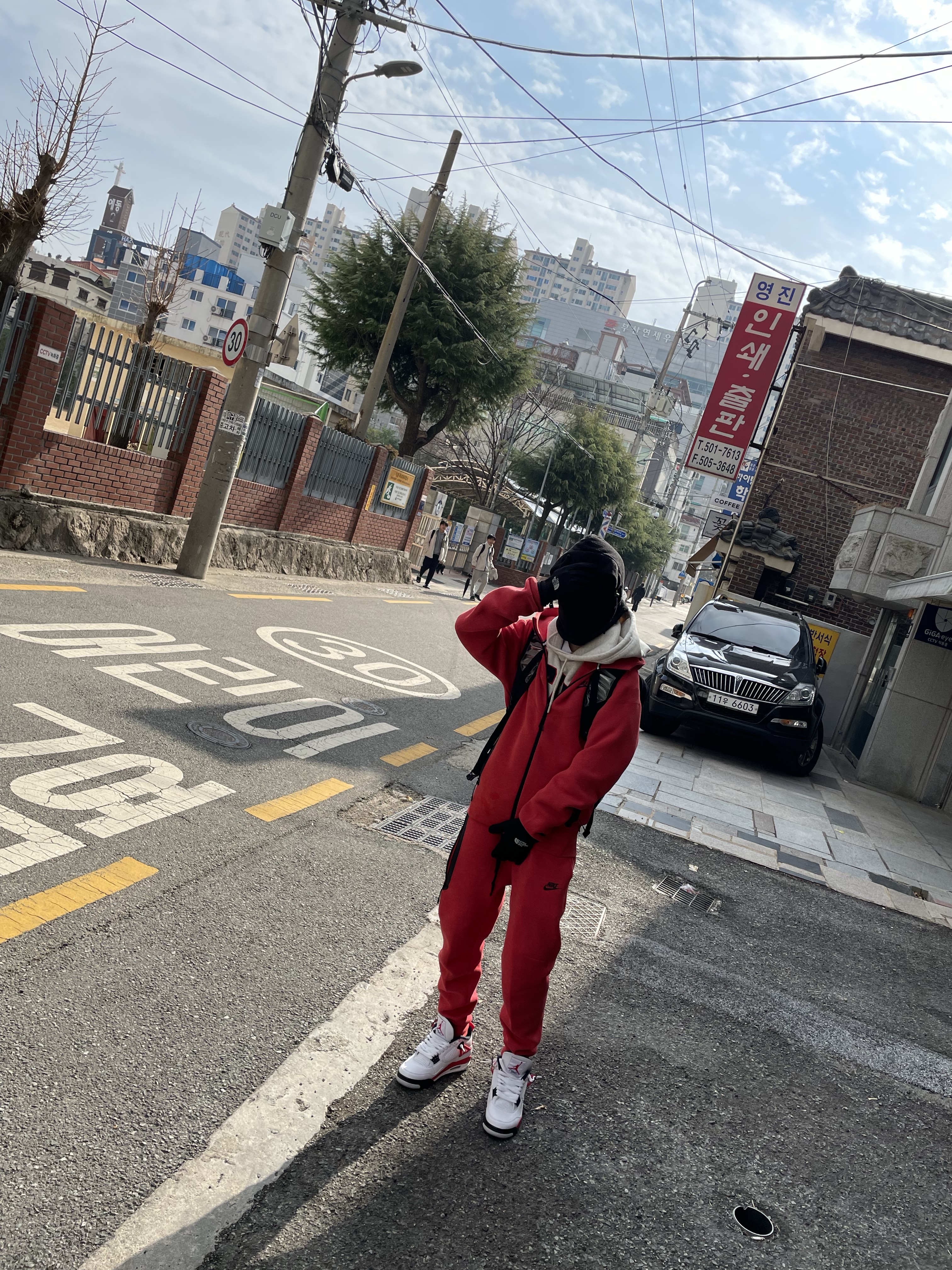 Jordan 4 Retro Red Cement, Supreme Hanes Boxer Briefs Black (4 Pack) 착용 스타일