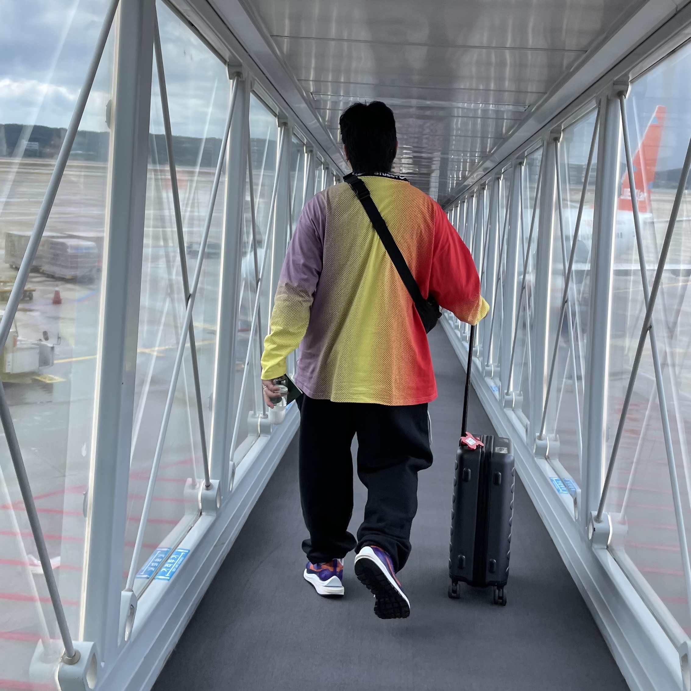 Nike x Sacai VaporWaffle Dark Iris, Nike x Stussy NRG FL LS Top Multi Color (DO5309-902) 착용 스타일