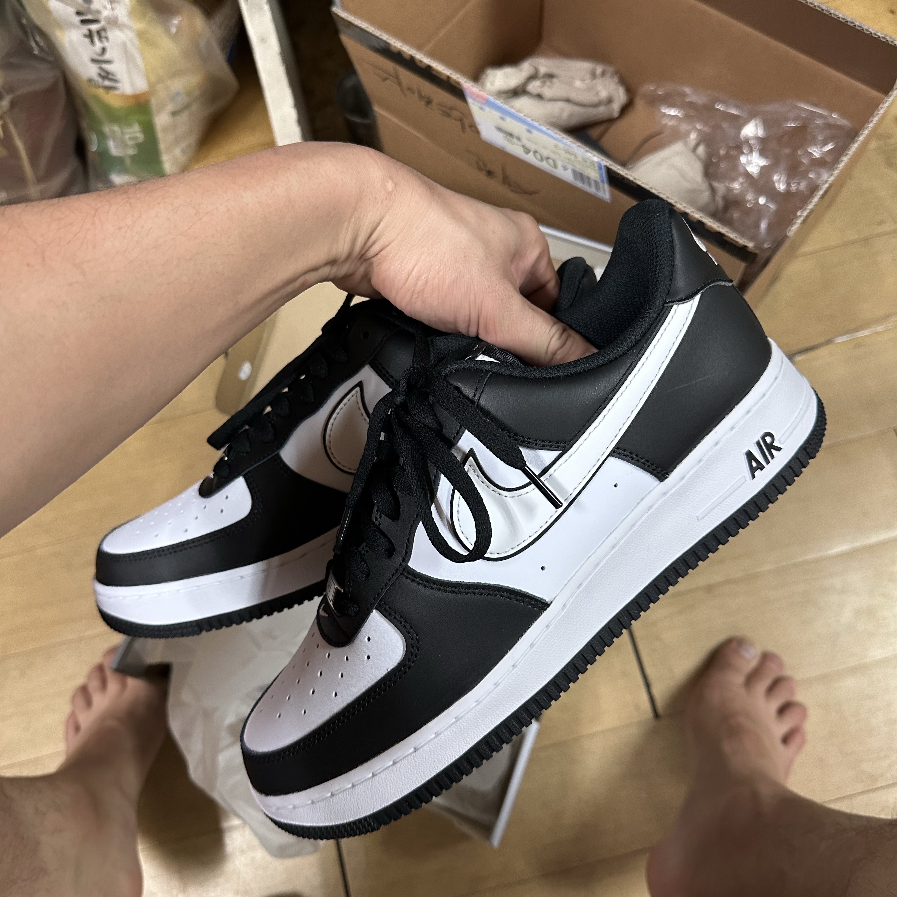 Nike Air Force 1 '07 Black White 착용 스타일