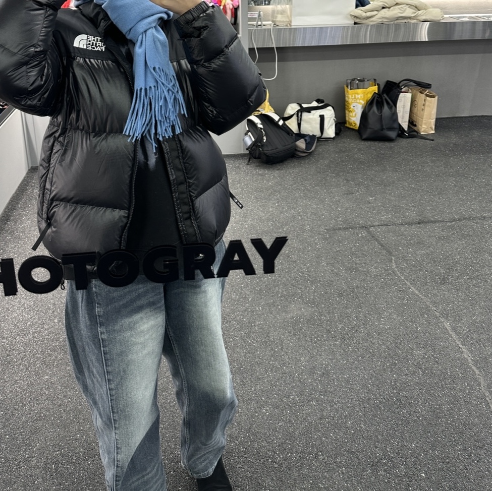 The North Face 1996 Eco Nuptse Jacket Real Black 착용 스타일