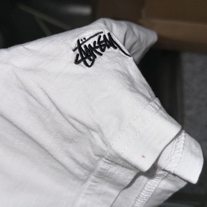 Stussy Undershirt White (3 Pack) 착용 스타일 - 4