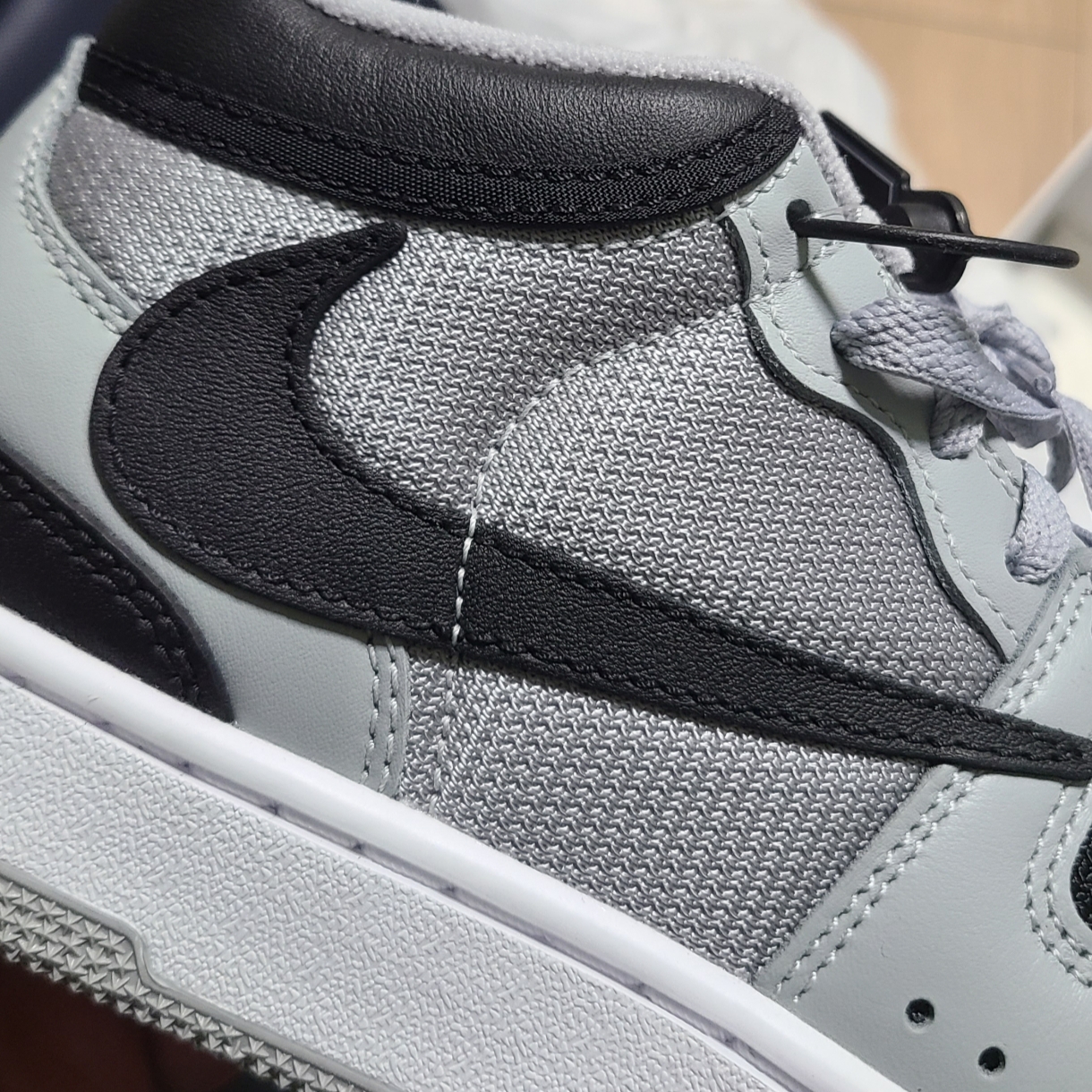 Nike x Travis Scott Mac Attack SP Light Smoke Grey 착용 스타일