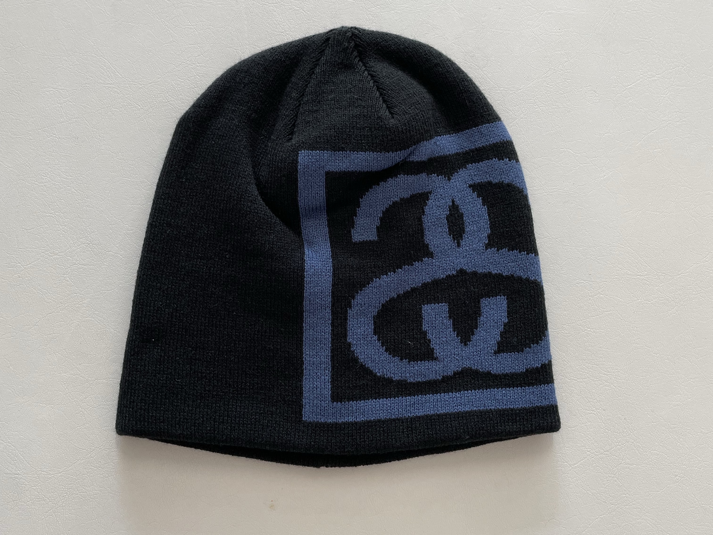 Stussy SS Link Skull Cap Black 착용 스타일 - 3