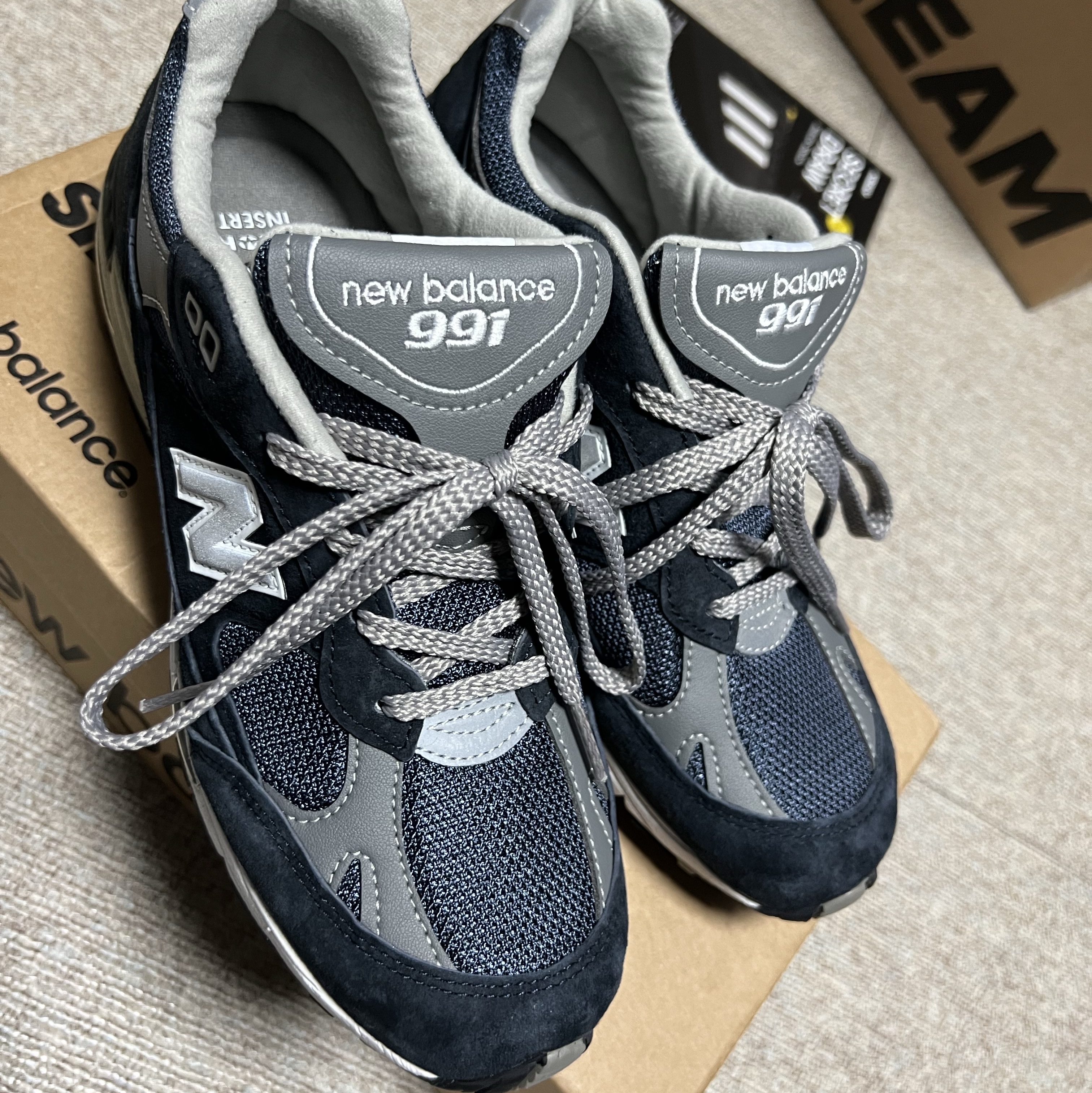 (W) New Balance 991 Made in UK Navy 착용 스타일