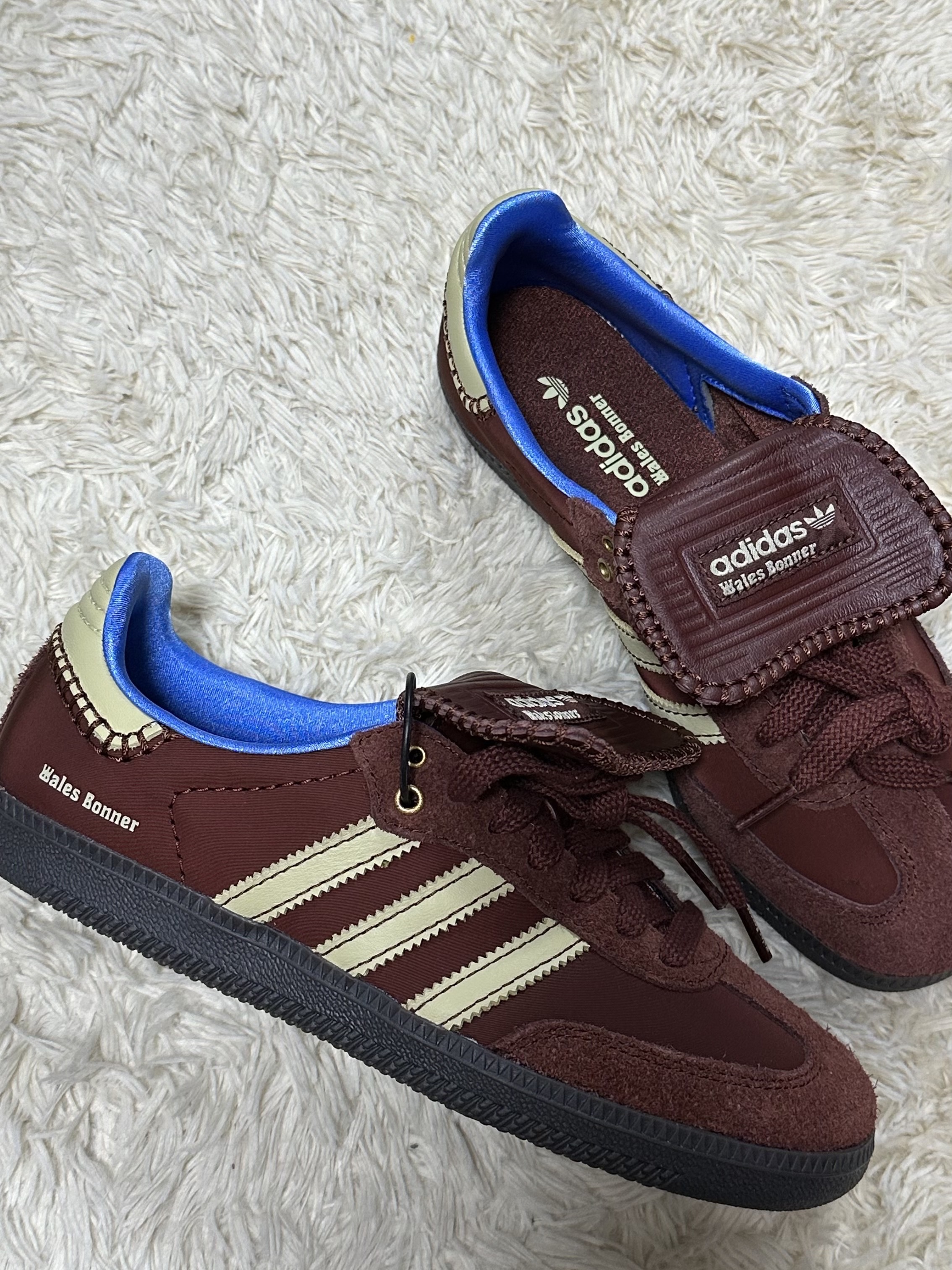 Adidas x Wales Bonner Nylon Samba Fox Brown Sandy Beige 착용 스타일 - 3