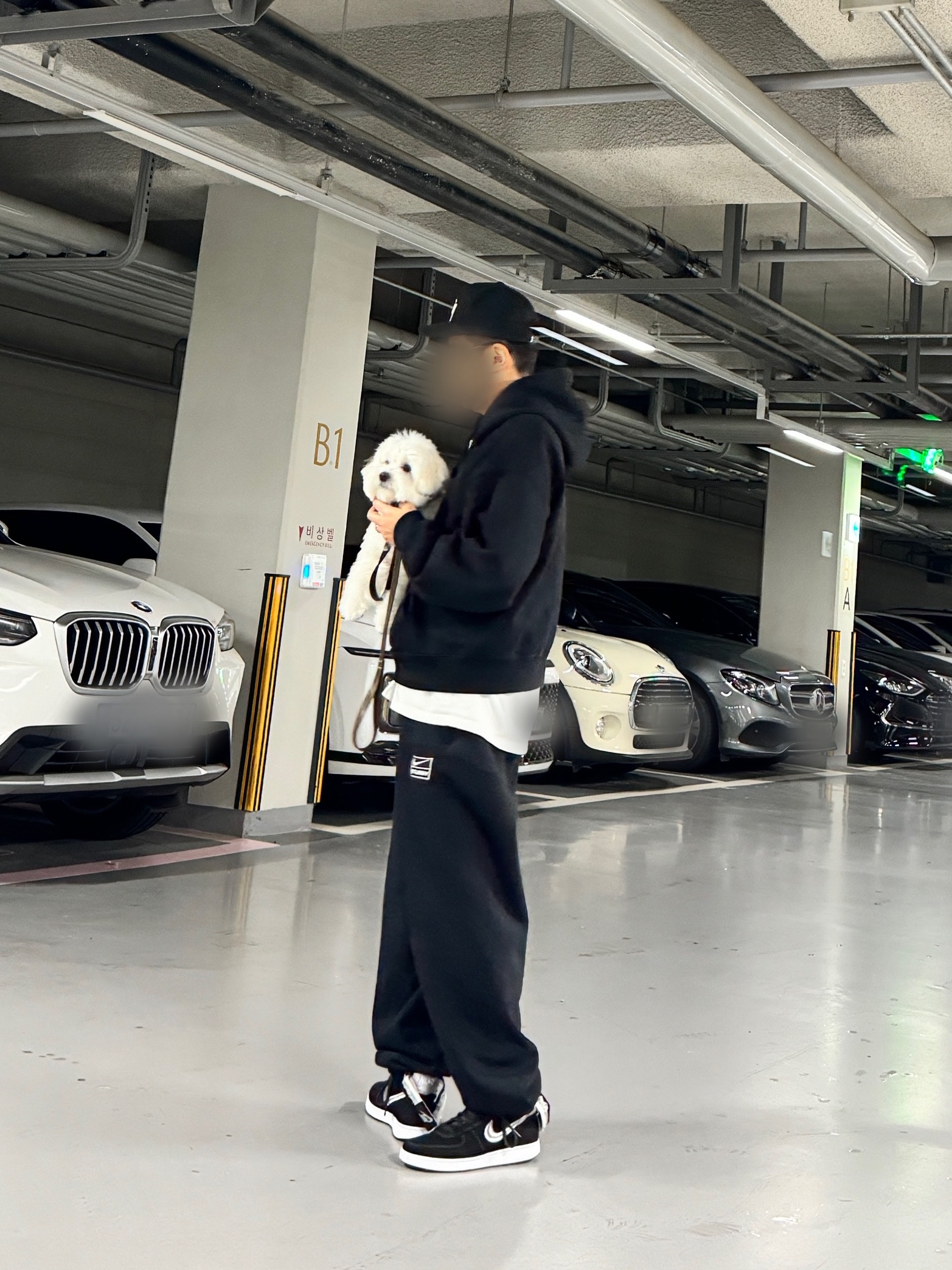 Nike x Stussy NRG Washed Fleece Pants Black (DO5296-010), Nike x Stussy Full Zip Washed Fleece Hoodie Black (FJ9175-010) 착용 스타일 - 1