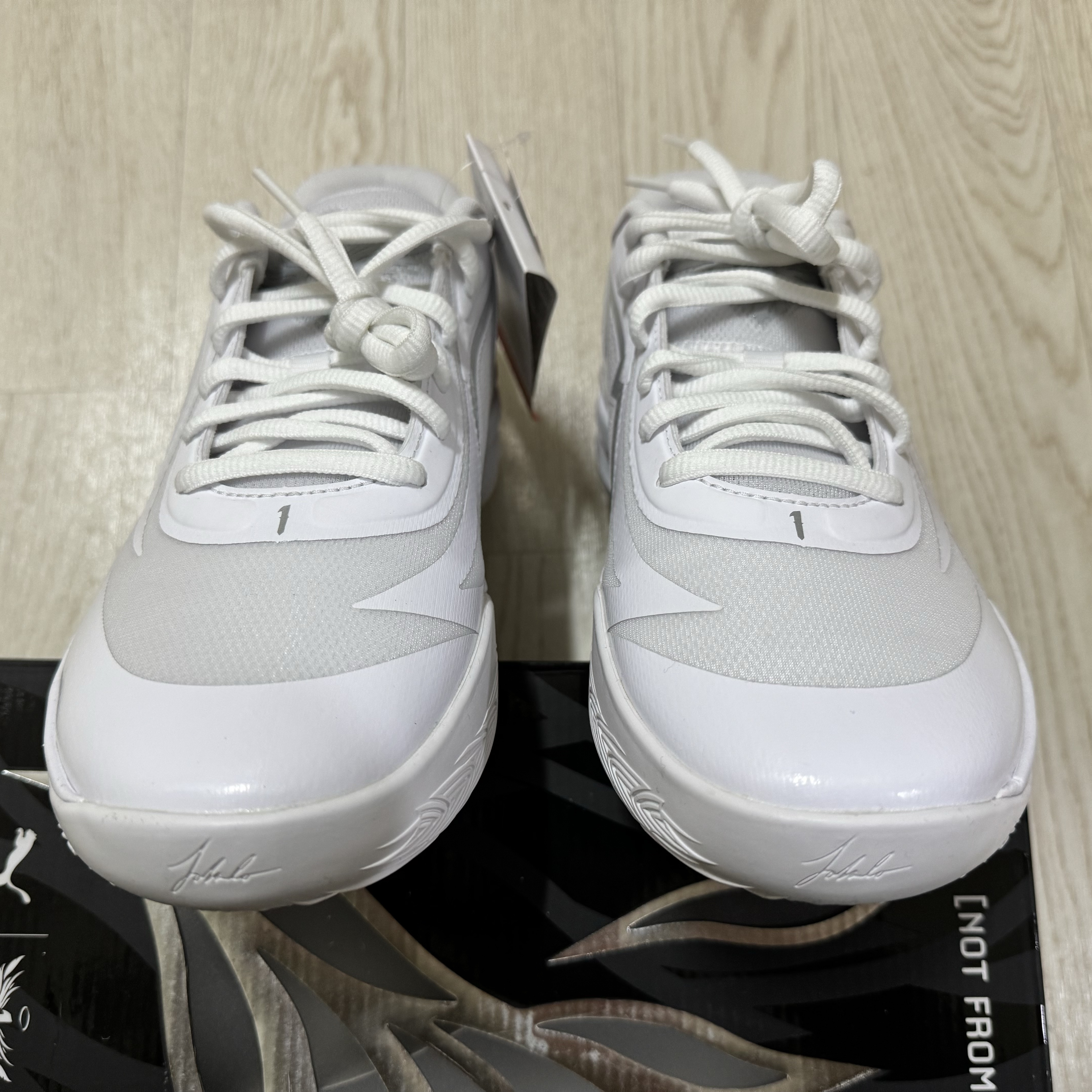 Puma MB.02 LaMelo Ball Lo White Silver 착용 스타일 - 3