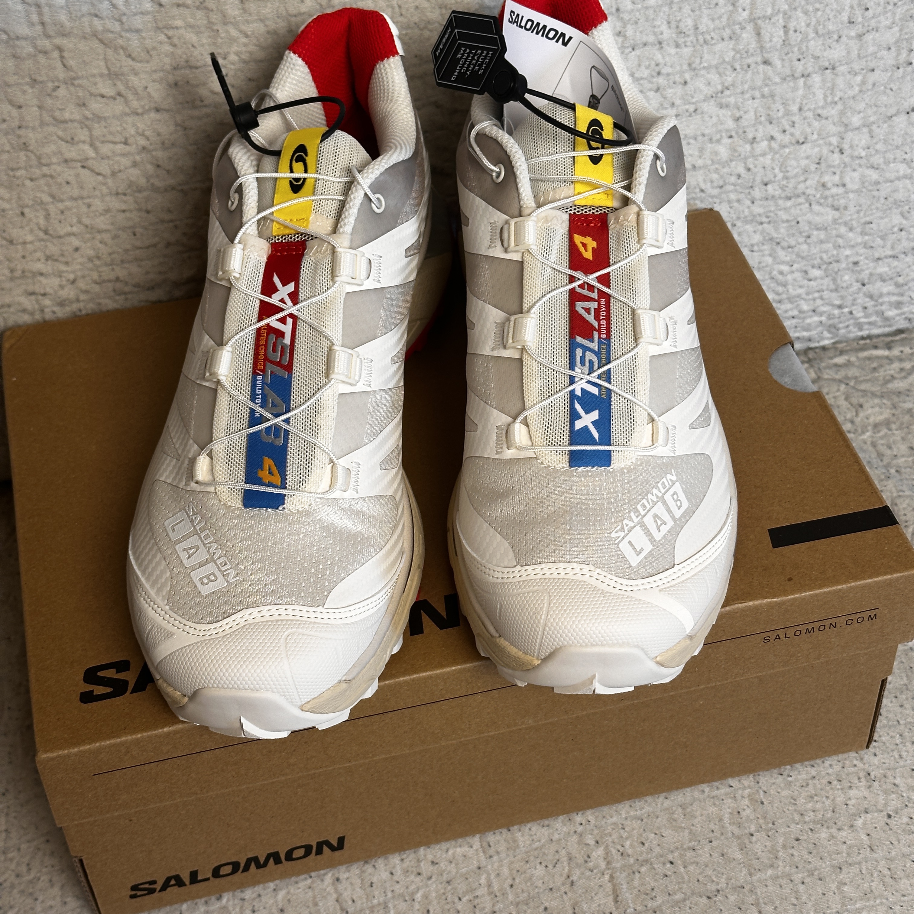 Salomon XT-4 Vanilla Ice 착용 스타일 - 2