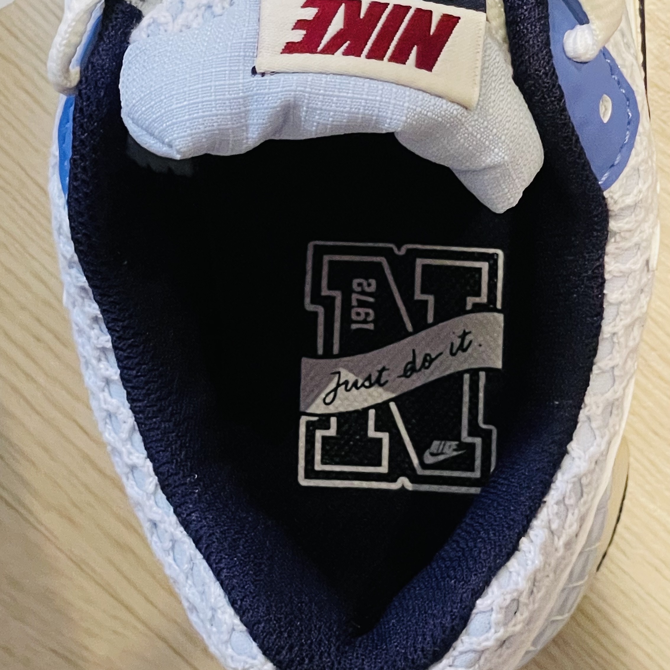 (W) Nike Zoom Vomero 5 Blue Tint Purple Ink 착용 스타일 - 3