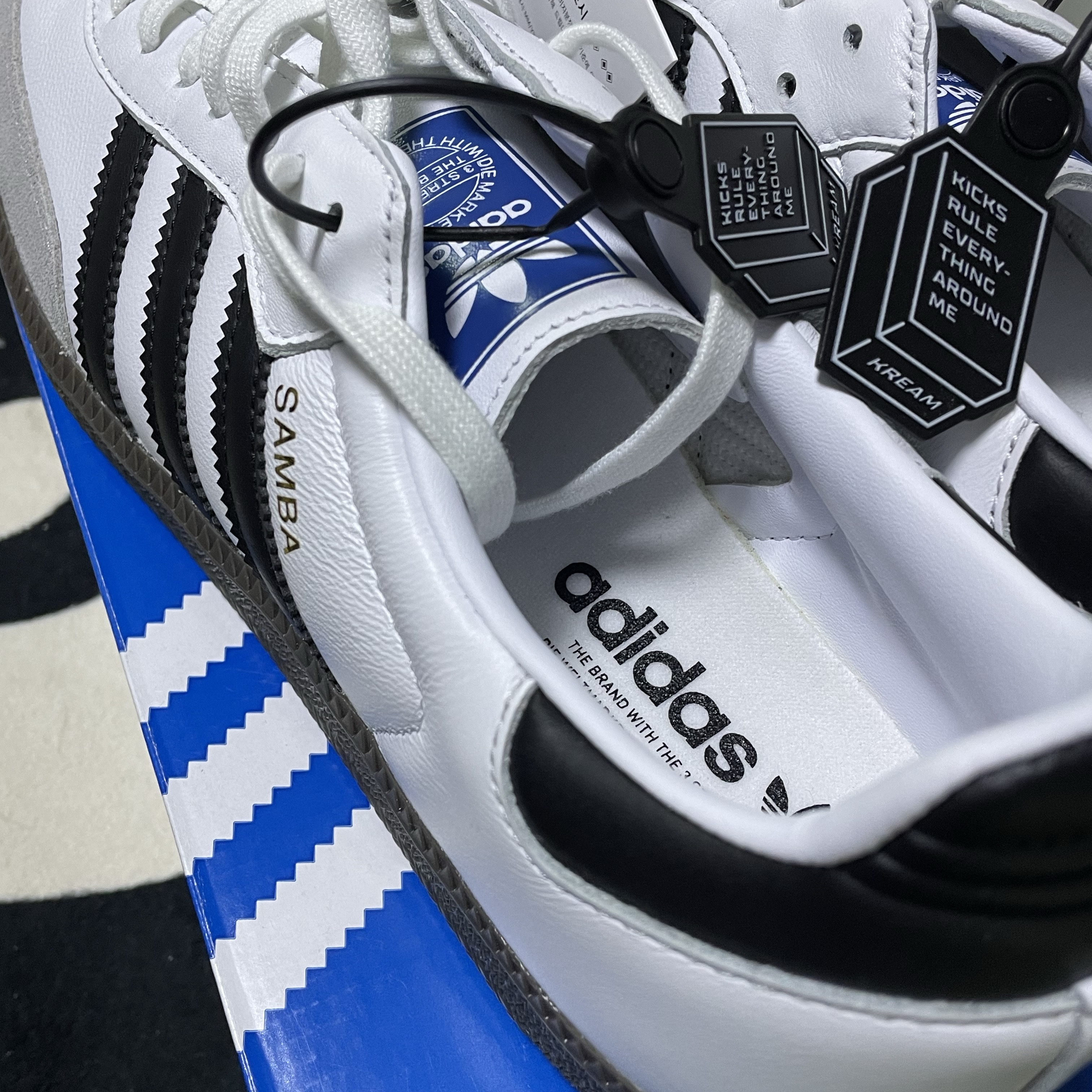 Adidas Samba OG Cloud White 착용 스타일