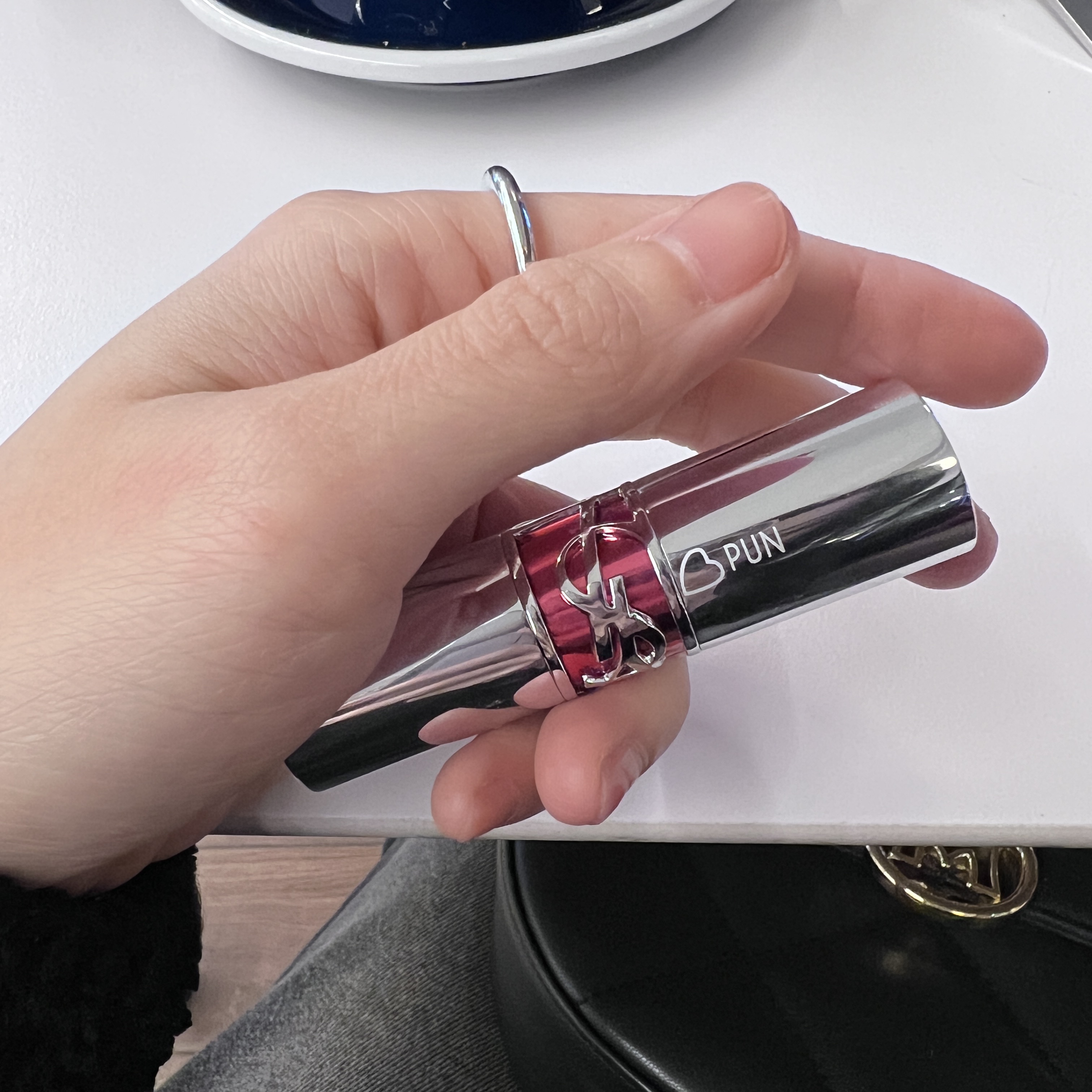 Yves Saint Laurent Rouge Volupte Candy Glaze Color Balm 5 Pink Satisfaction 착용 스타일 - 5