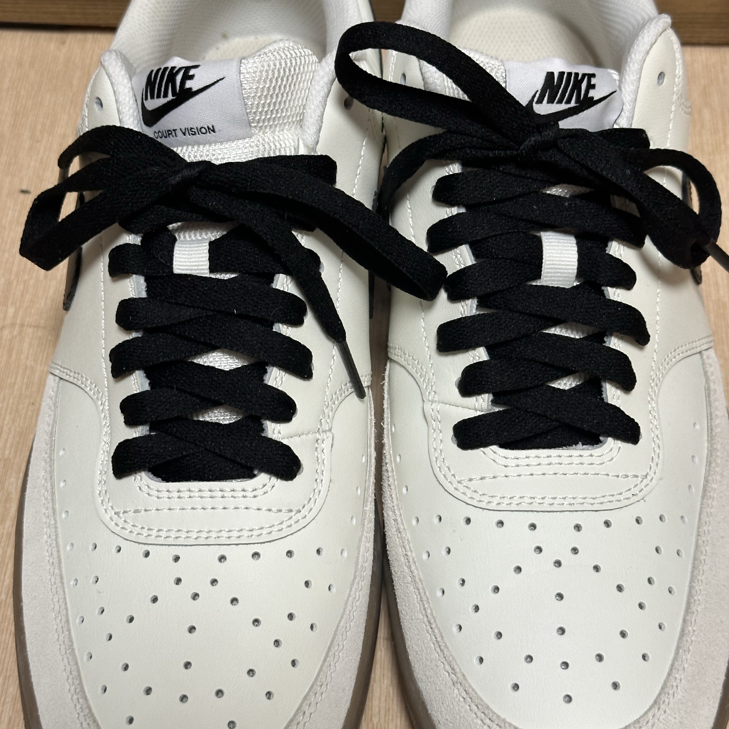 Nike Court Vision Low Sail Light Orewood Brown 착용 스타일