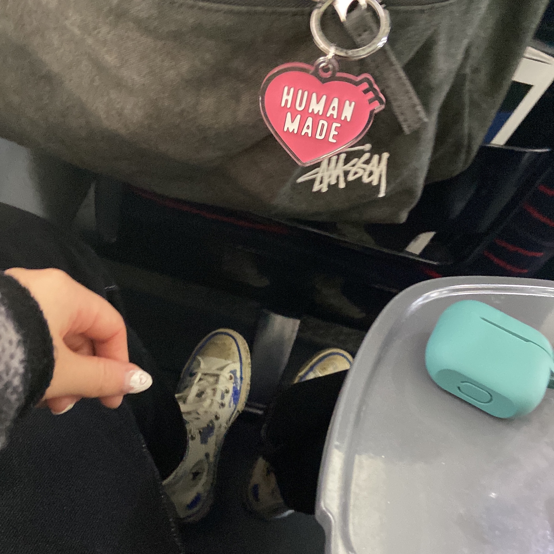 Stussy Canvas Backpack Washed Black, Human Made Acrylic Heart Keyring Pink 착용 스타일 - 1